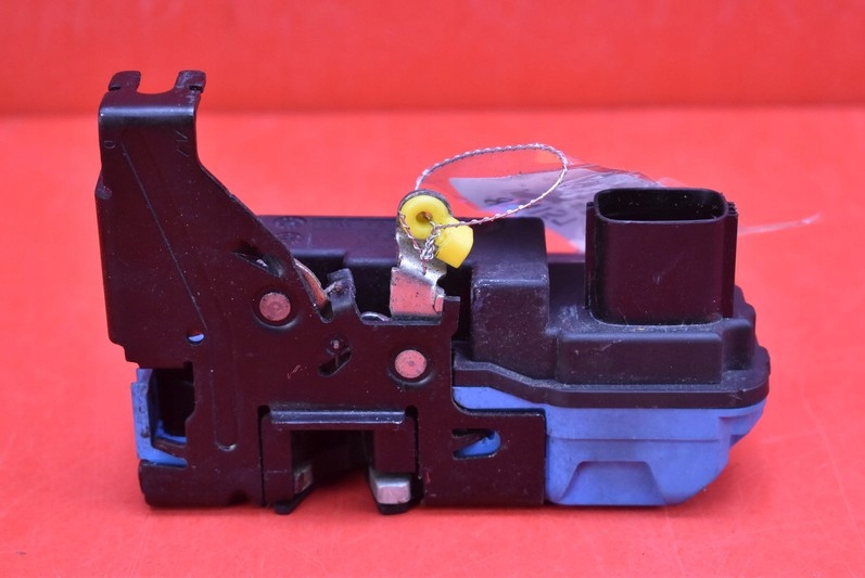 lock door right front front EU 8650546 VOLVO XC90 1 and 02-06
