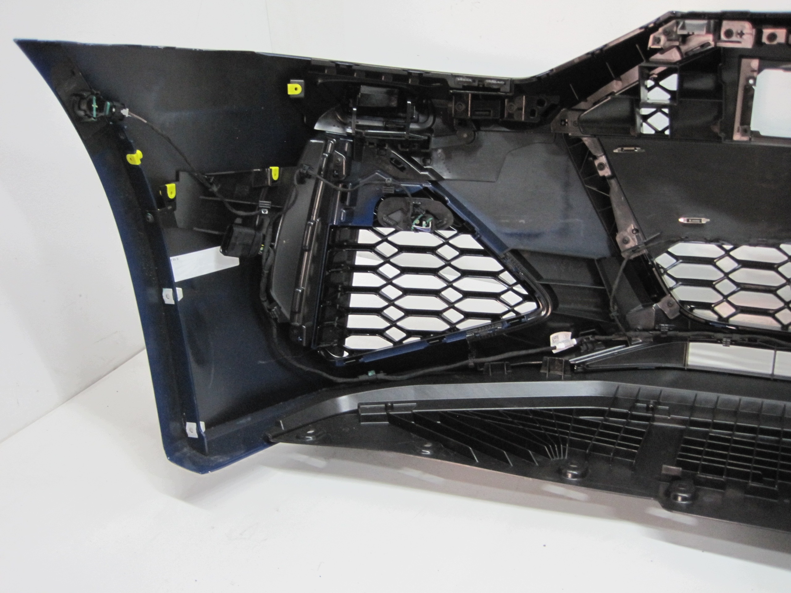 front bumper AUDI A6 4K8 RS6 6 PDC CARBON KAMERA XENON