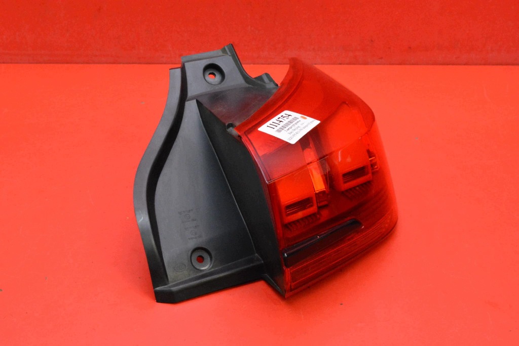 light right rear part rear A00112330 BAIC BEIJING X3 LIFT 19