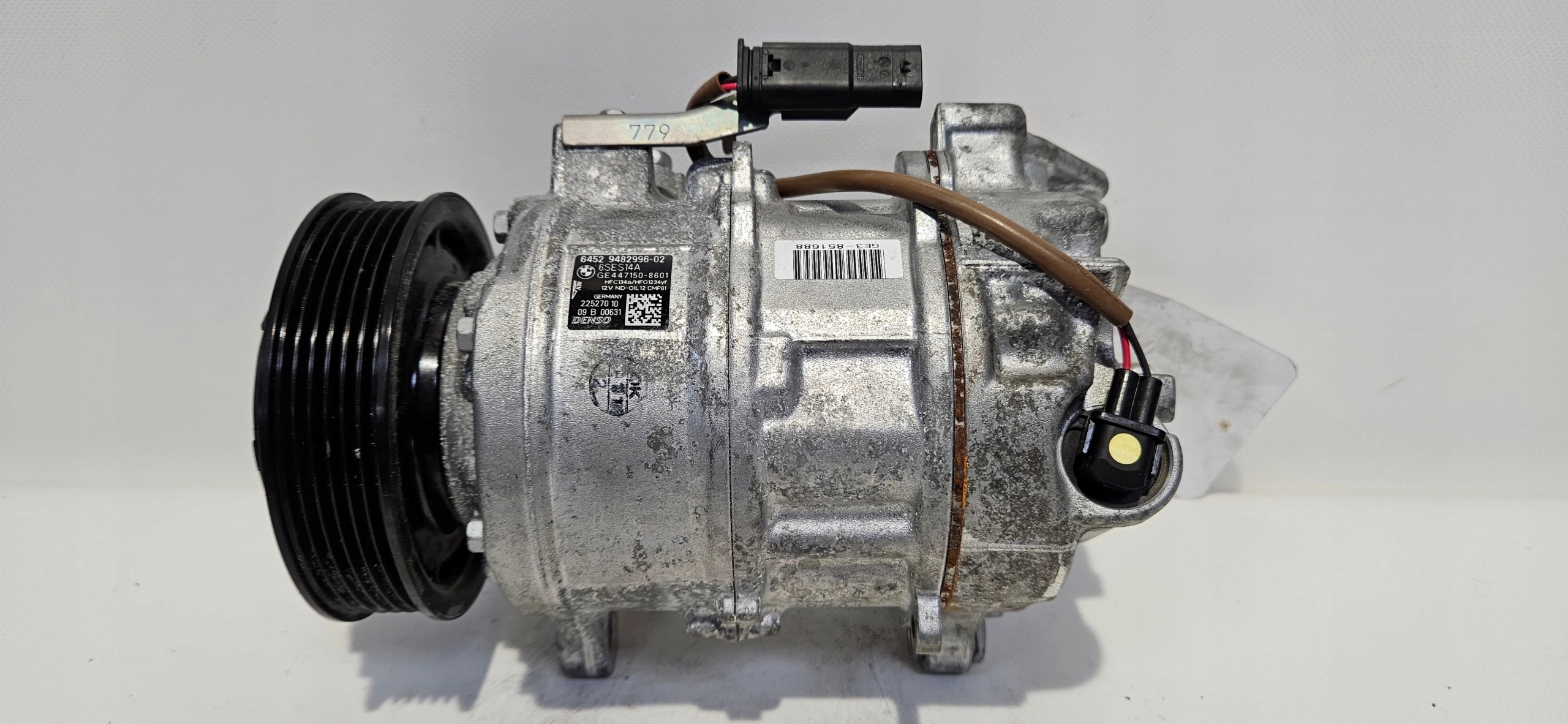 compressor; of the air conditioning BMW OE 9482996-02