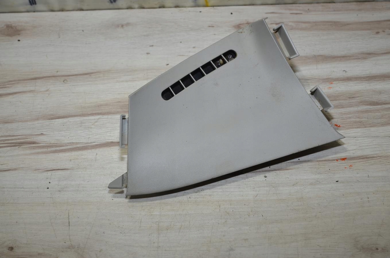 grid air conditioning devices slupka left Nissan Note II E12 14r