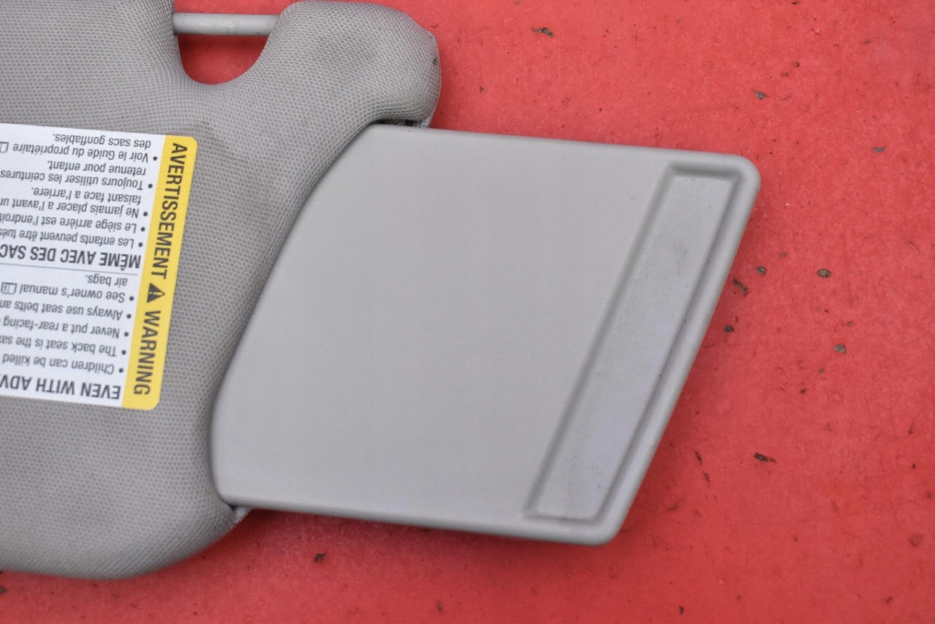 Blende Abdeckung PRZECIWSLONECZNA BUICK RANDEZVOUS 01-07
