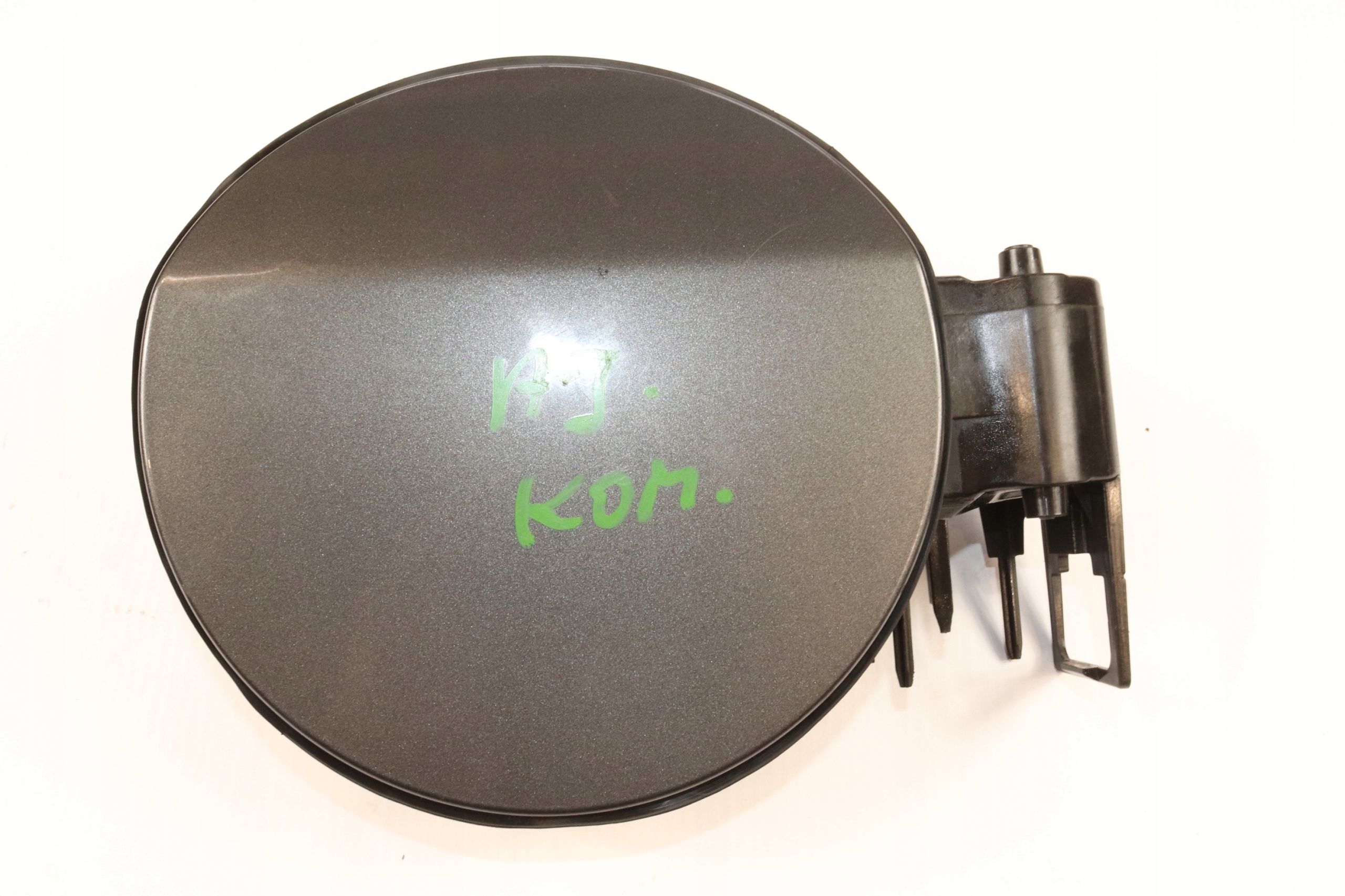 13242867 13281387 - OPEL ASTRA J IV COMBI FUEL FILLER CAP