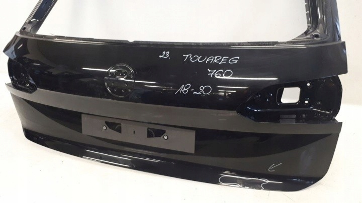 VW TOUAREG 2018 KLAPA TYŁ Producent części Volkswagen OE