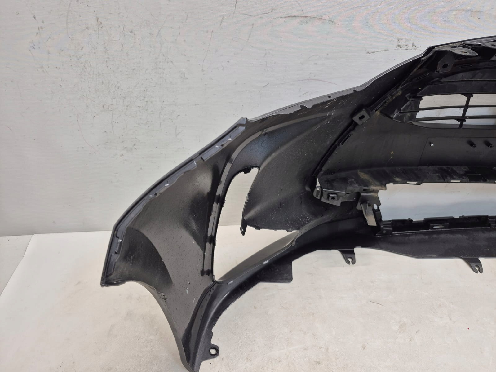 TOYOTA YARIS IV 4 20-> bumper front front