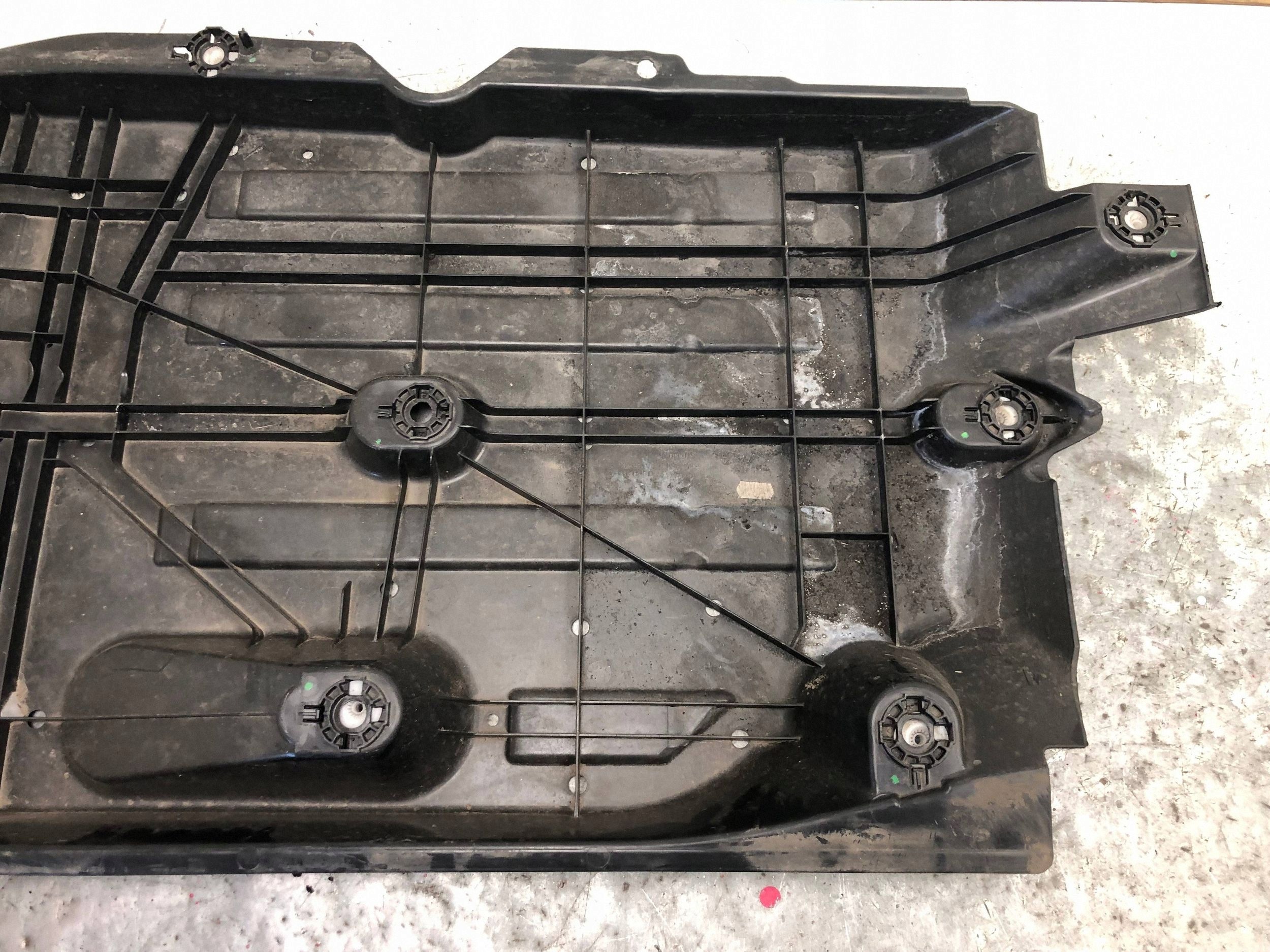 cover chassis right JEEP AVENGER 9841799680