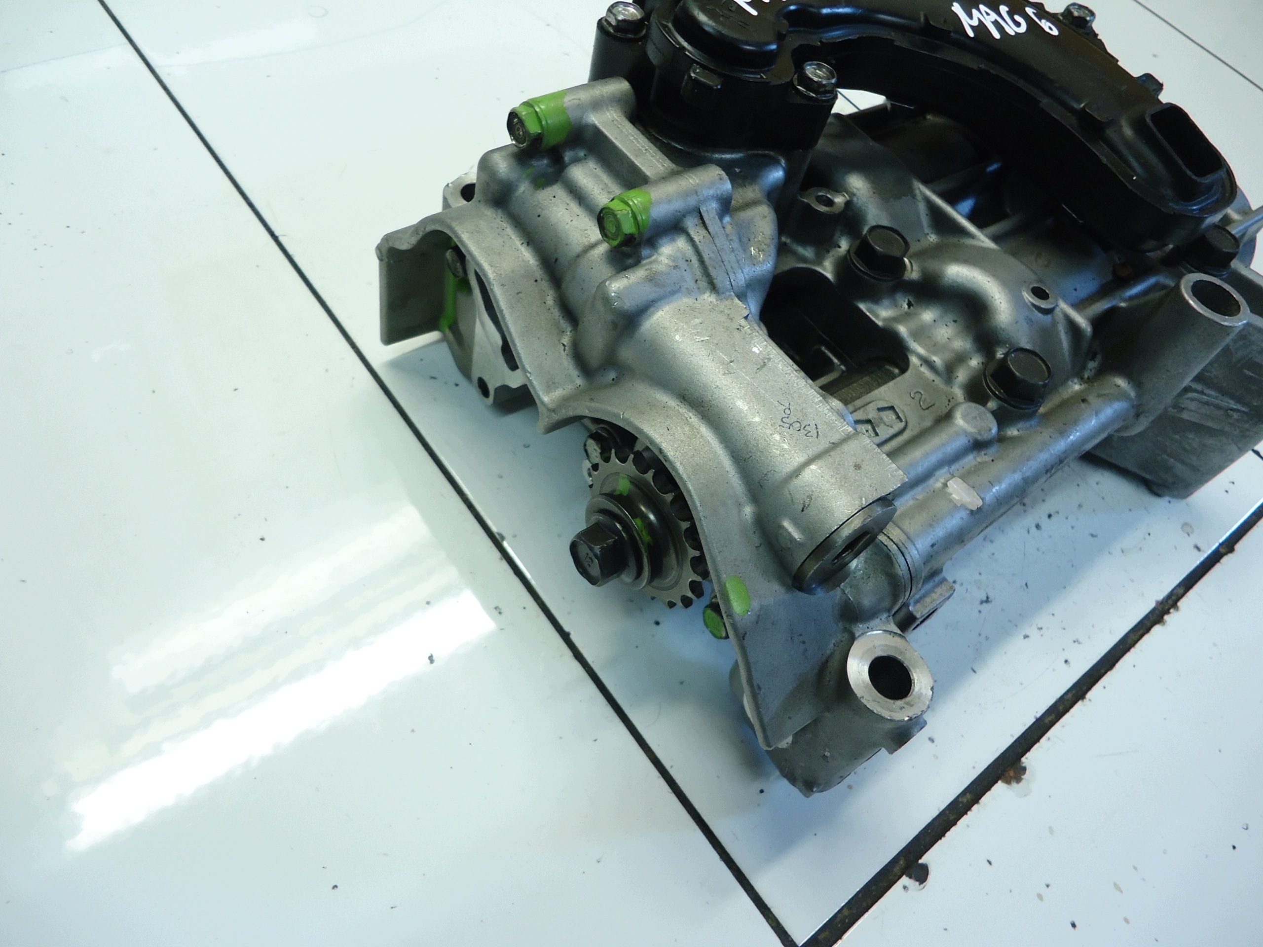 HONDA CR-V III 2.2 e-DTEC N22B3 pompa olio motore