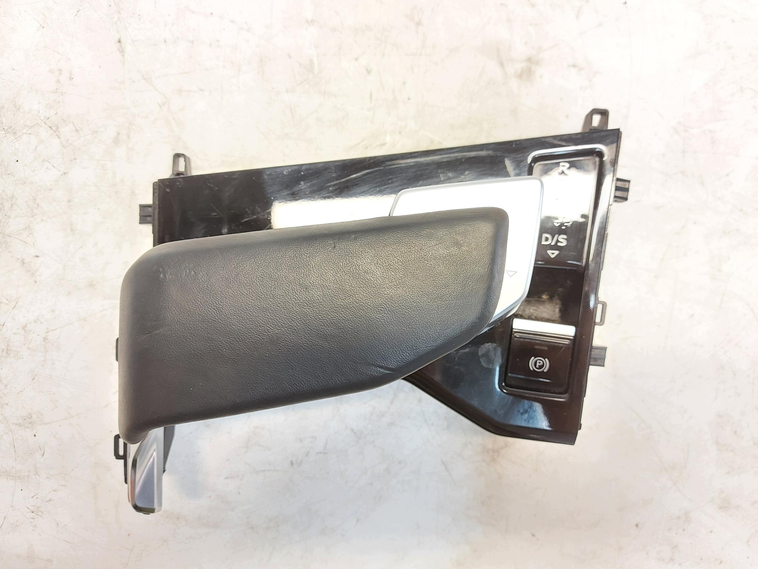 Audi Q8 E-TRON Schaltgestänge Schalt getriebe Schalter Bremse trybu 4kr713041a