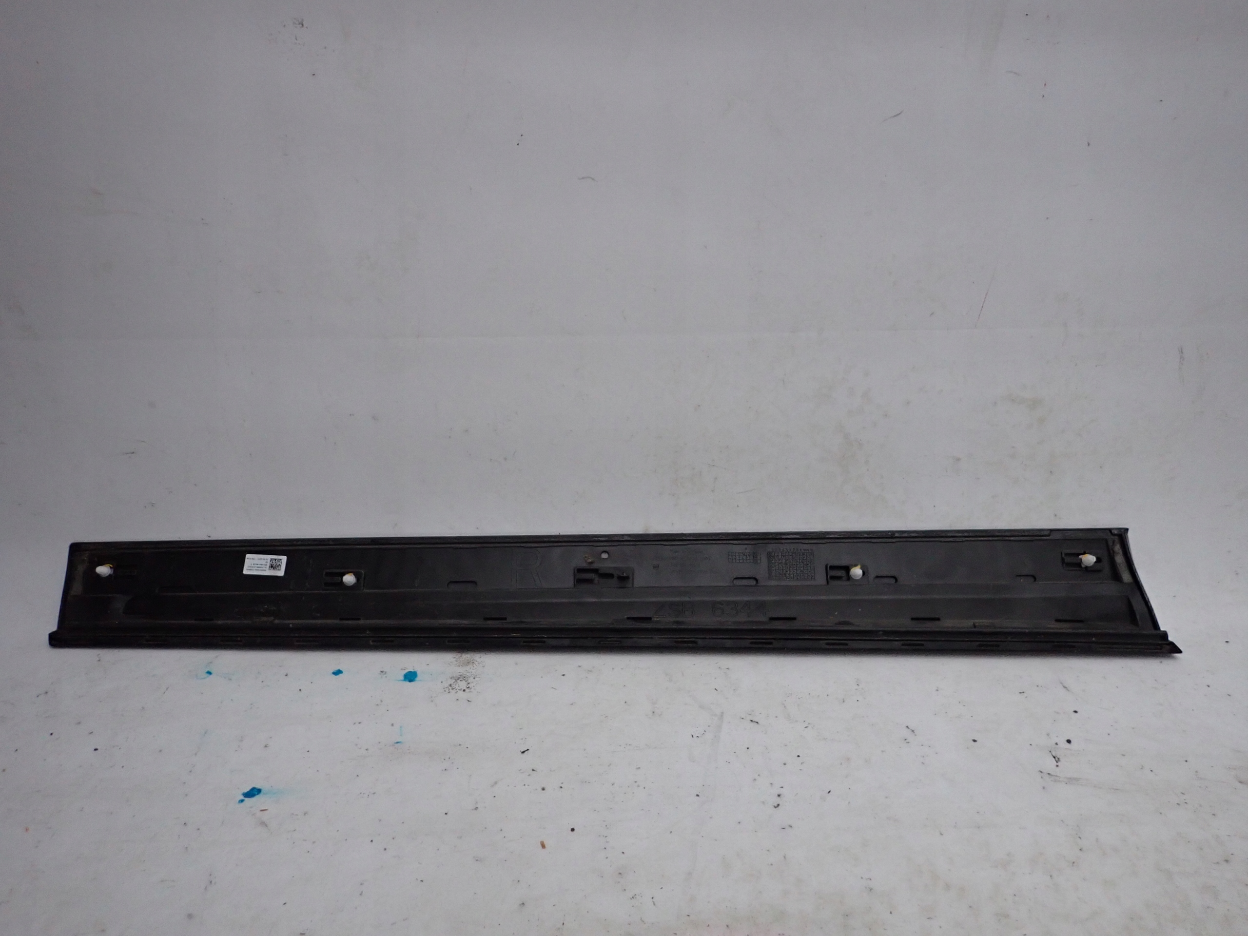 AUDI Q5 (8R) S-LINE 08-12 moulding door front right