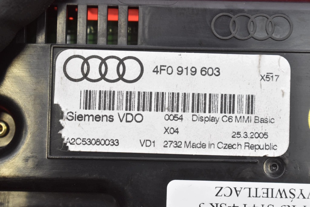 display KOMPUTERA POKLADOWEGO MMI navigation devices 4F0919603 AUDI A6 C6 04-08