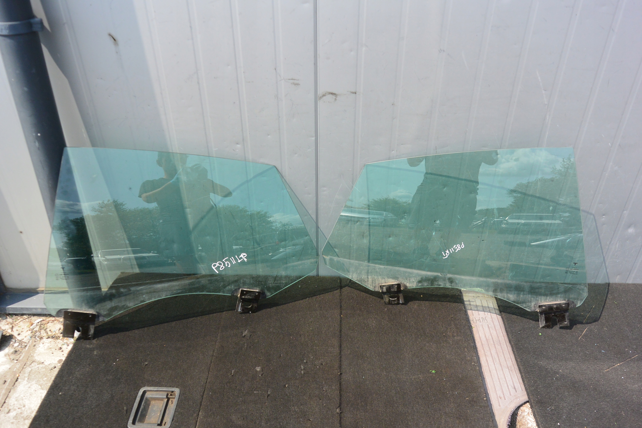 window door side rear part right left TESLA MODEL S
