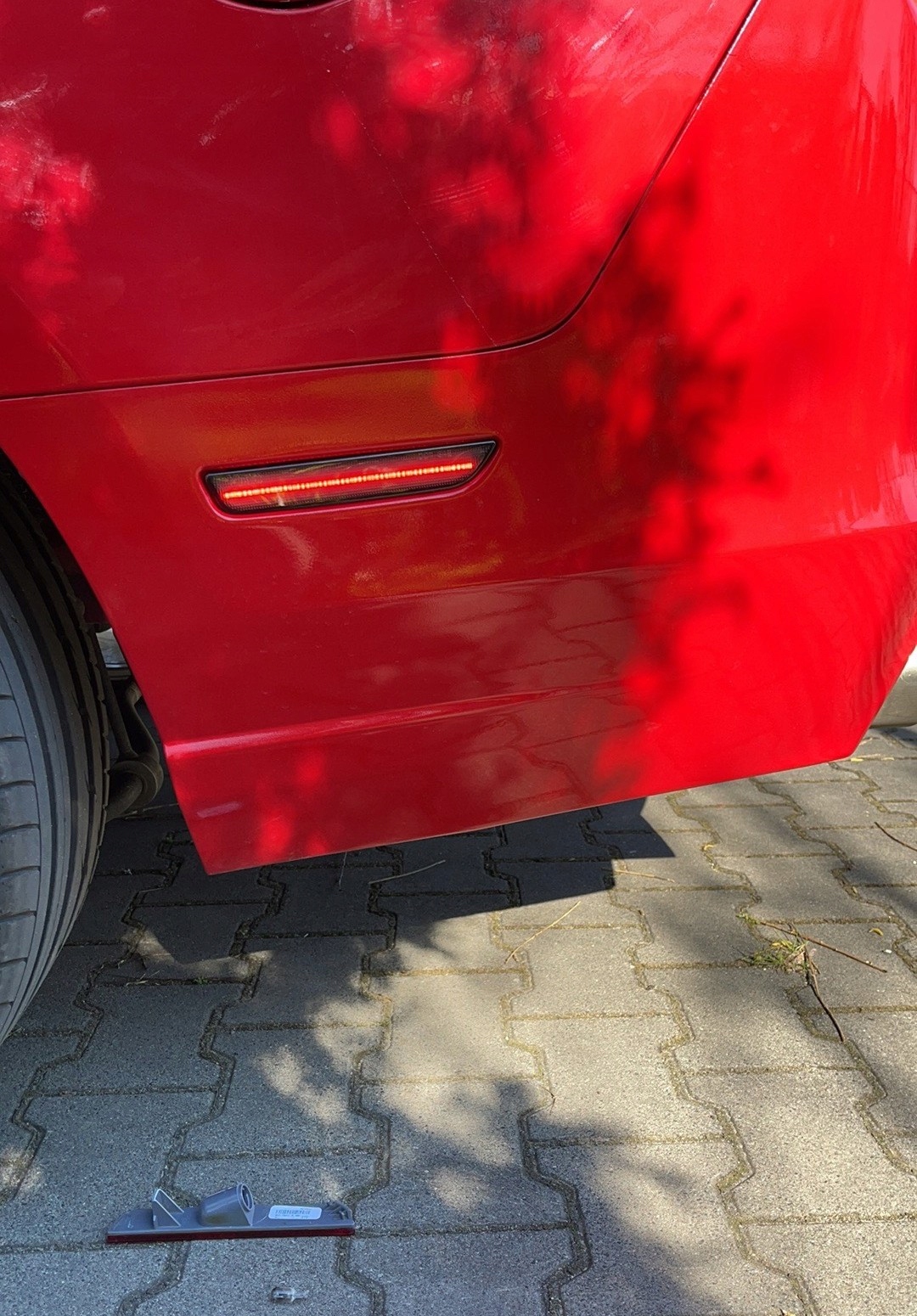 Ford Mustang 2005 2009 obrysowki obrysowka LED red Installation side left rear rear right