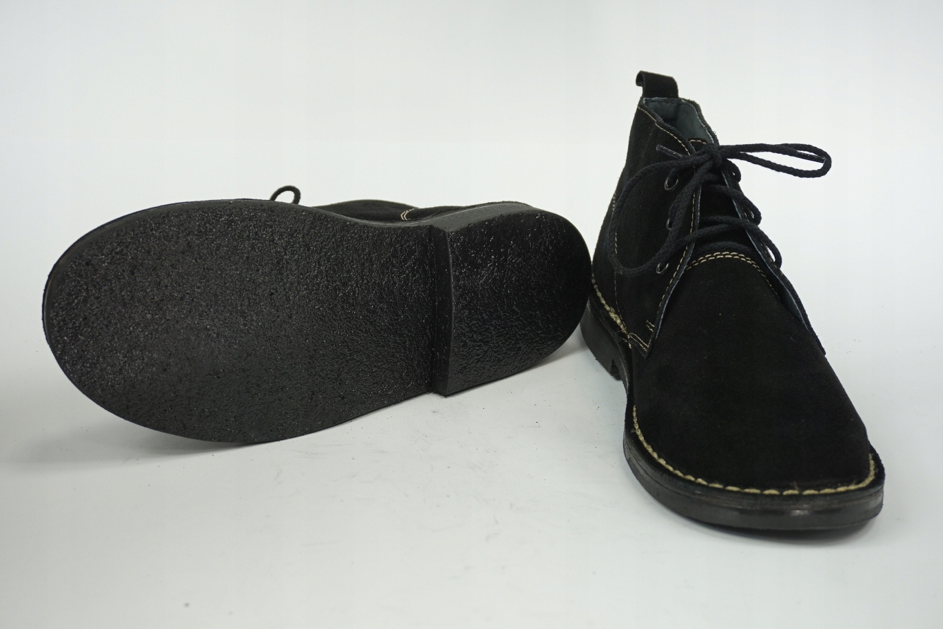 PONADCZASOWE TRZEWIKI WELUROWE CZARNE 40 Model 1041