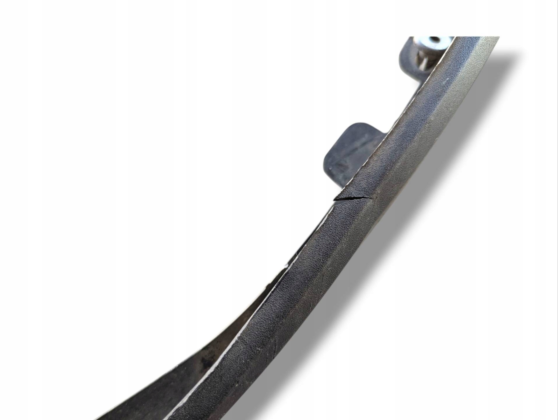 spoiler of a bumper front right side Opel Astra J 2011 13264407