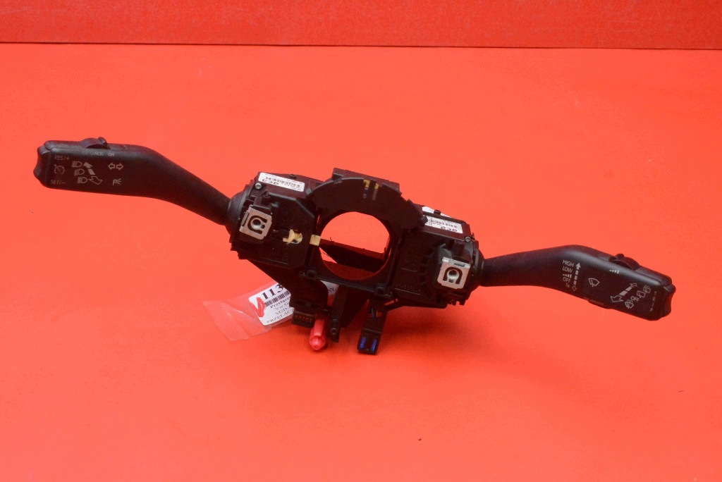 commande levier commodo sous volant PAJAK 1K6945094G VW GOLF 5 V 5D HB 03-09