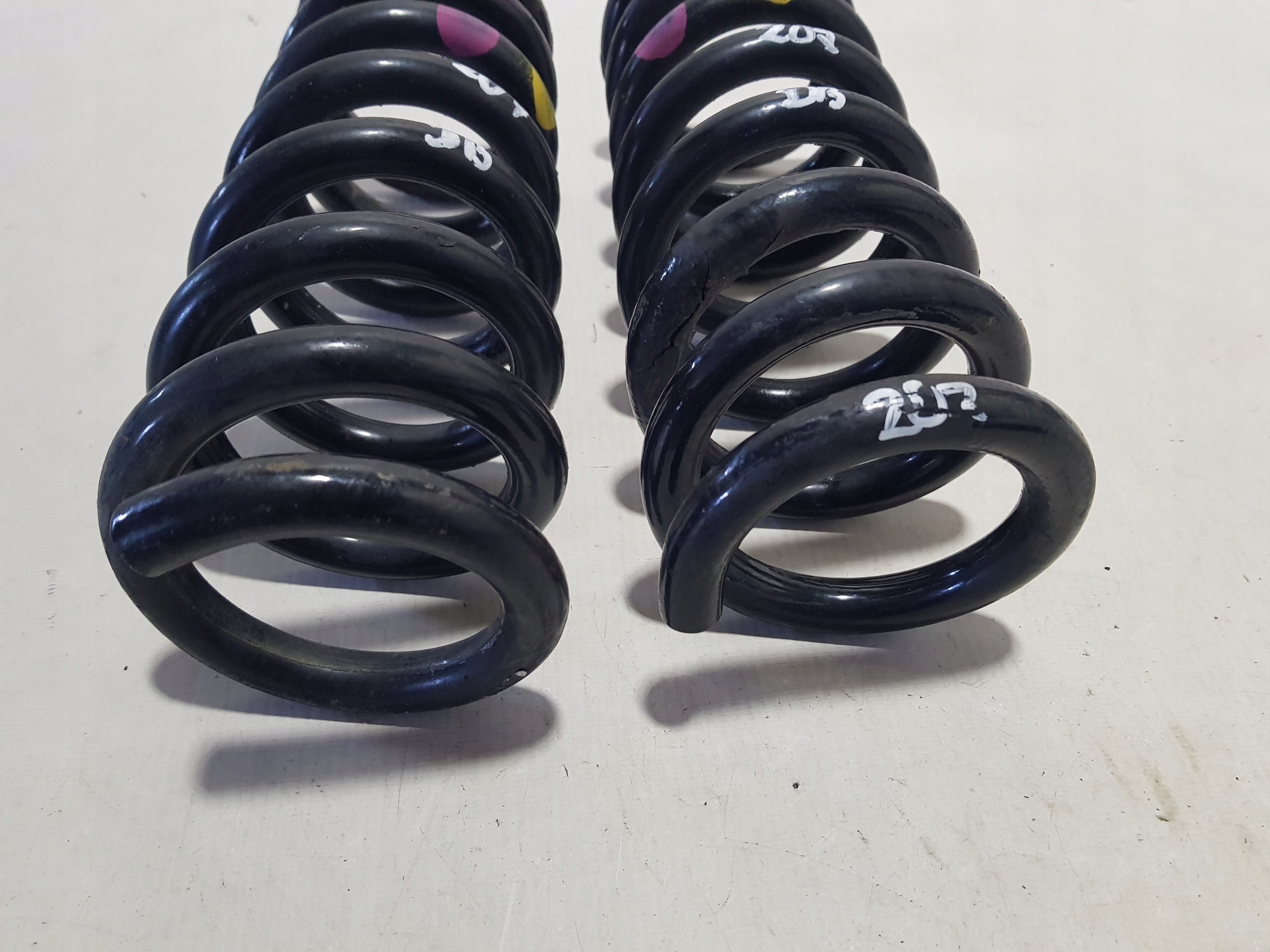 springs rear. MERCEDES W207 KOMPLET PARA