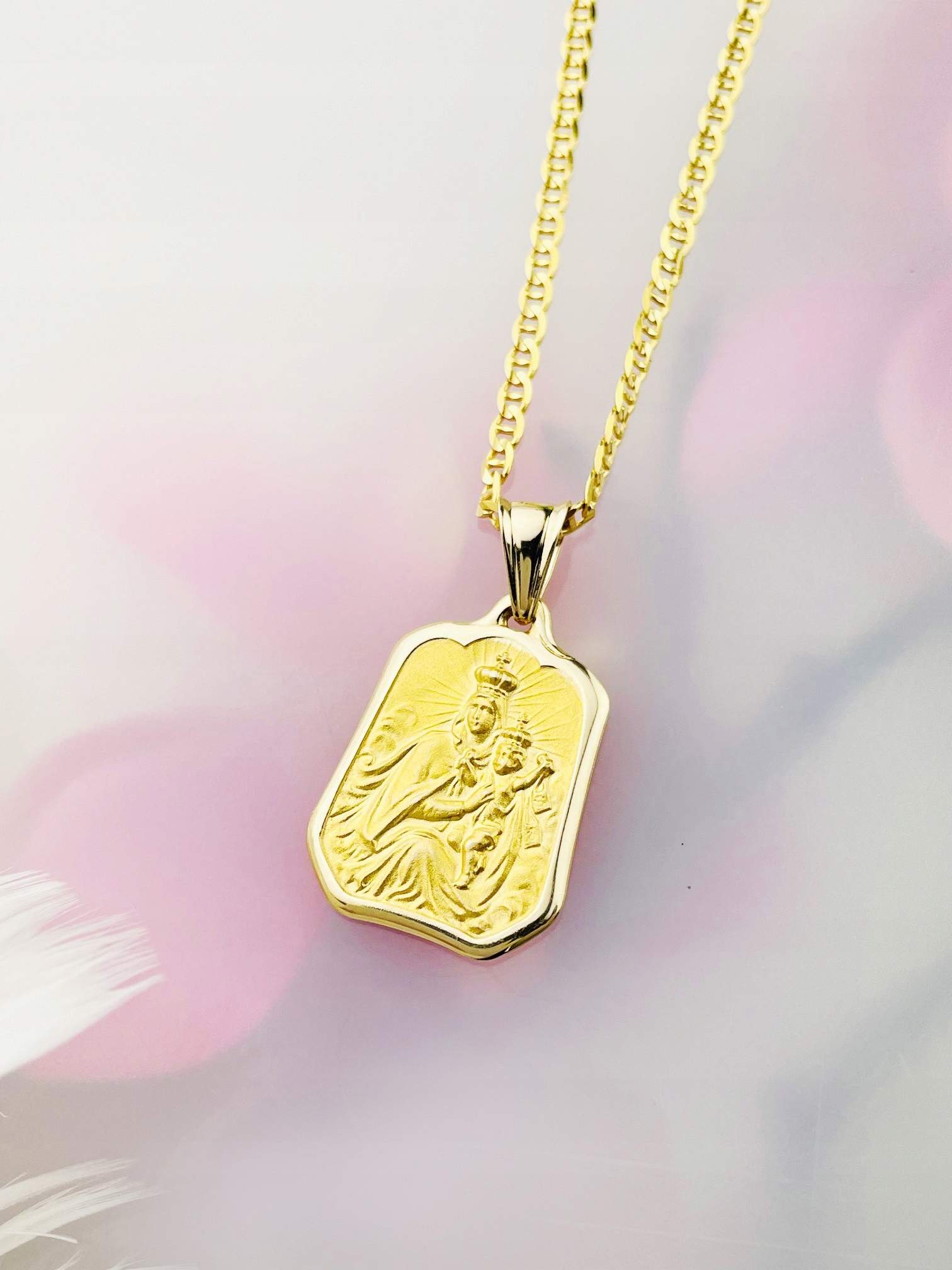 Zlatý Medailonek Přívěsek Matka Boží z hory Kamel Pan Ježíš škapulíř Křes