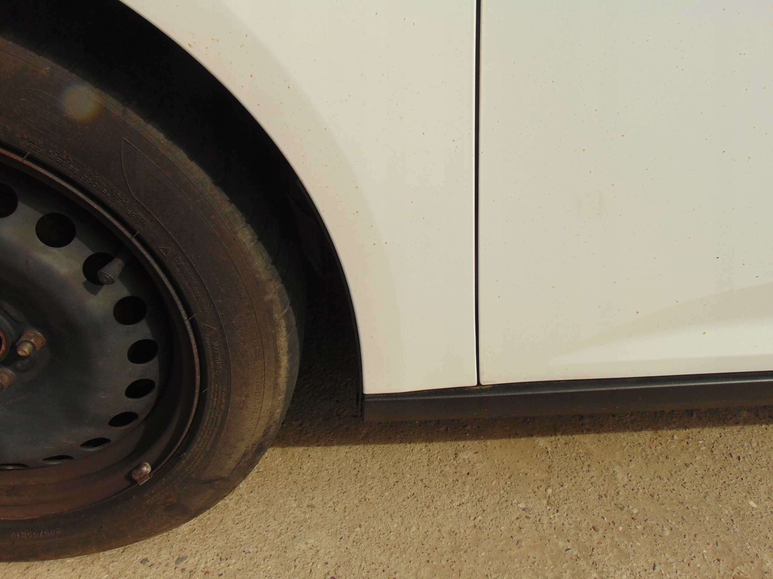 BŁOTNIK LEWY TYLNY TYŁ FORD FOCUS MK3 KOLOR 5B Typ samochodu Samochody osobowe