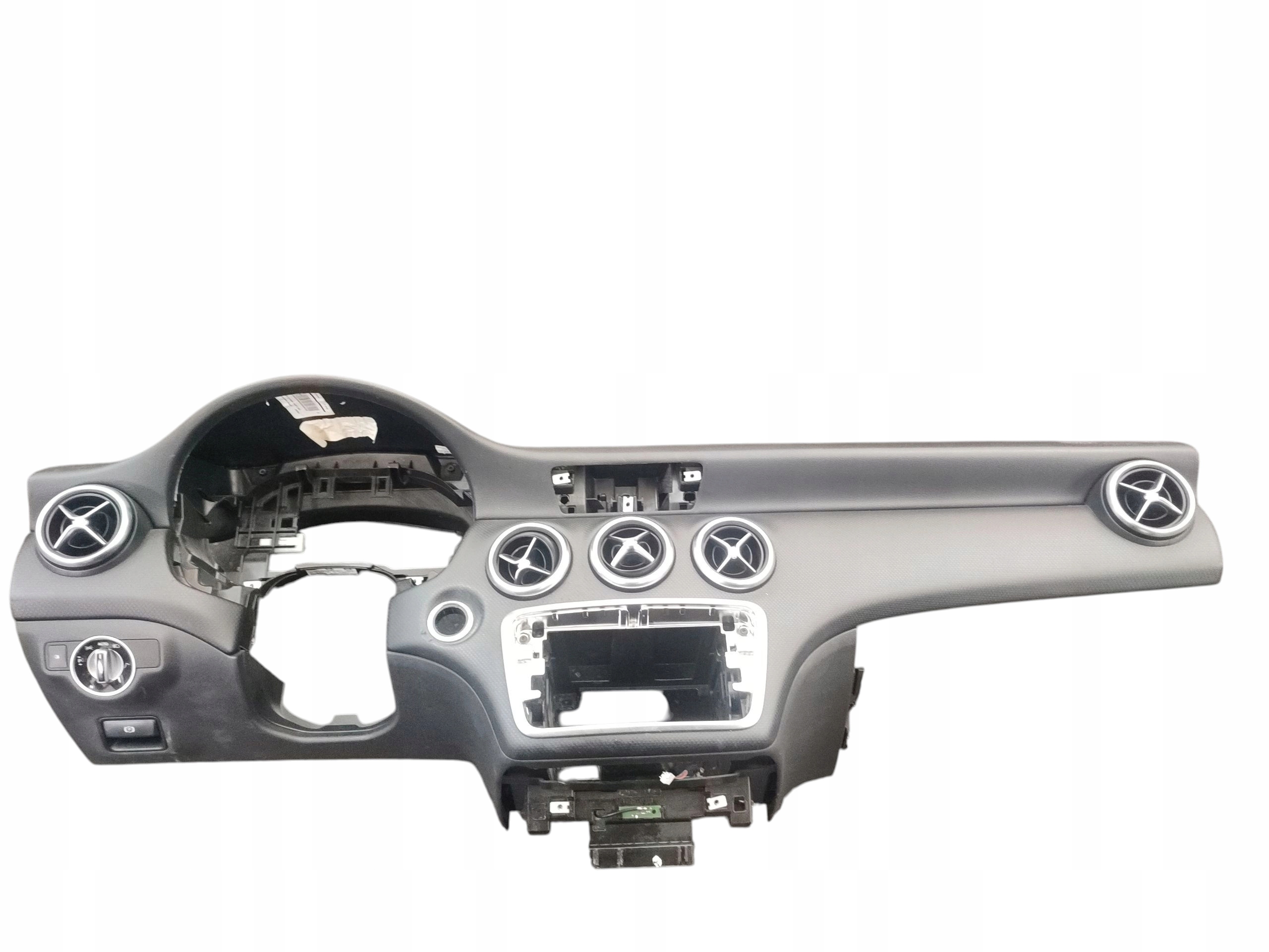 dashboard instrument panel console cockpit MERCEDES A W176 (12-15) EUROPA