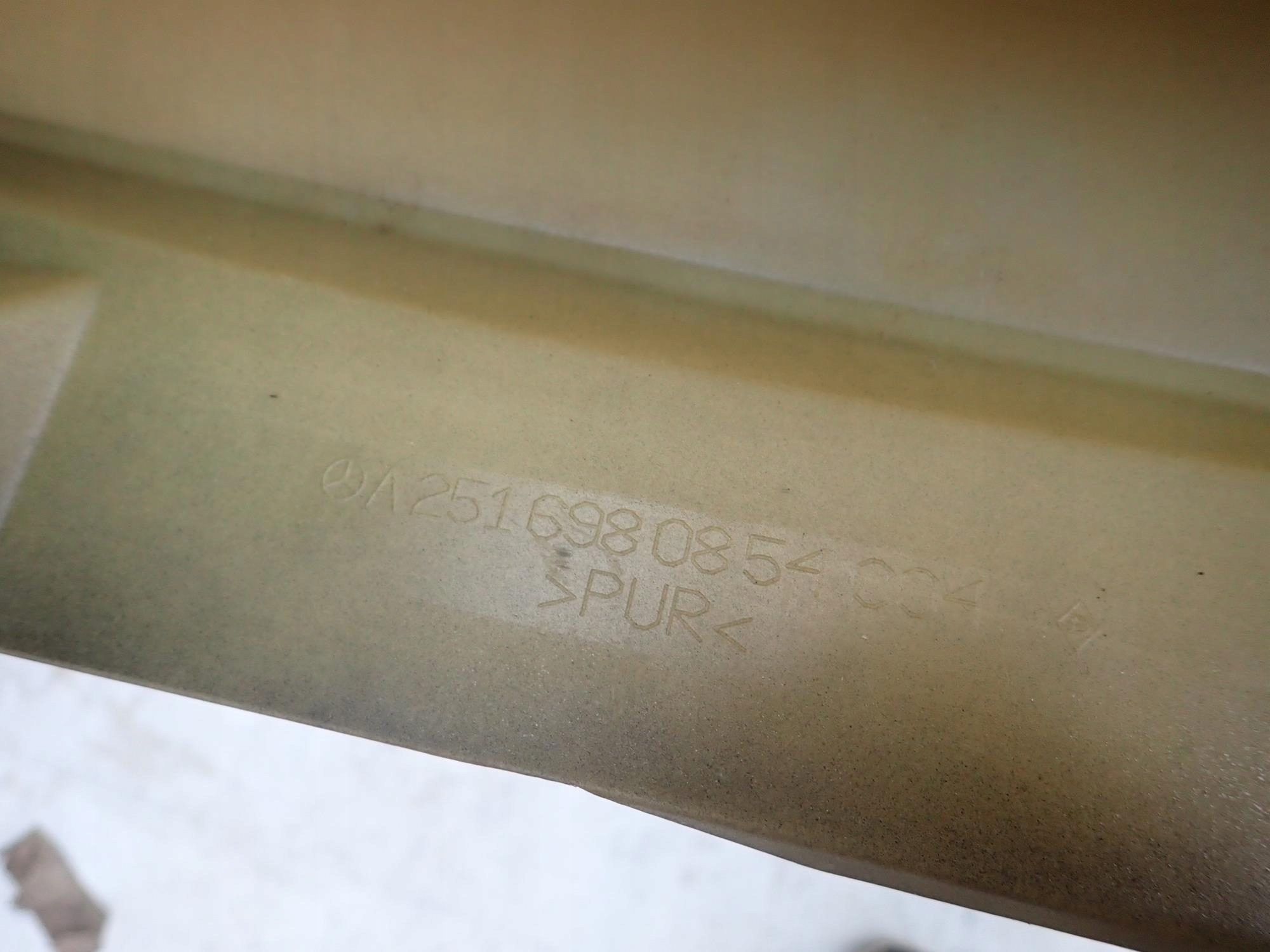 MERCEDES R-KLASA W251 05-14 threshold right moulding threshold right