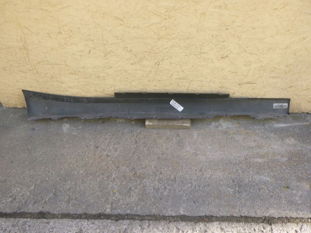 BMW 1 F21 2 F22 F23 moulding threshold left threshold