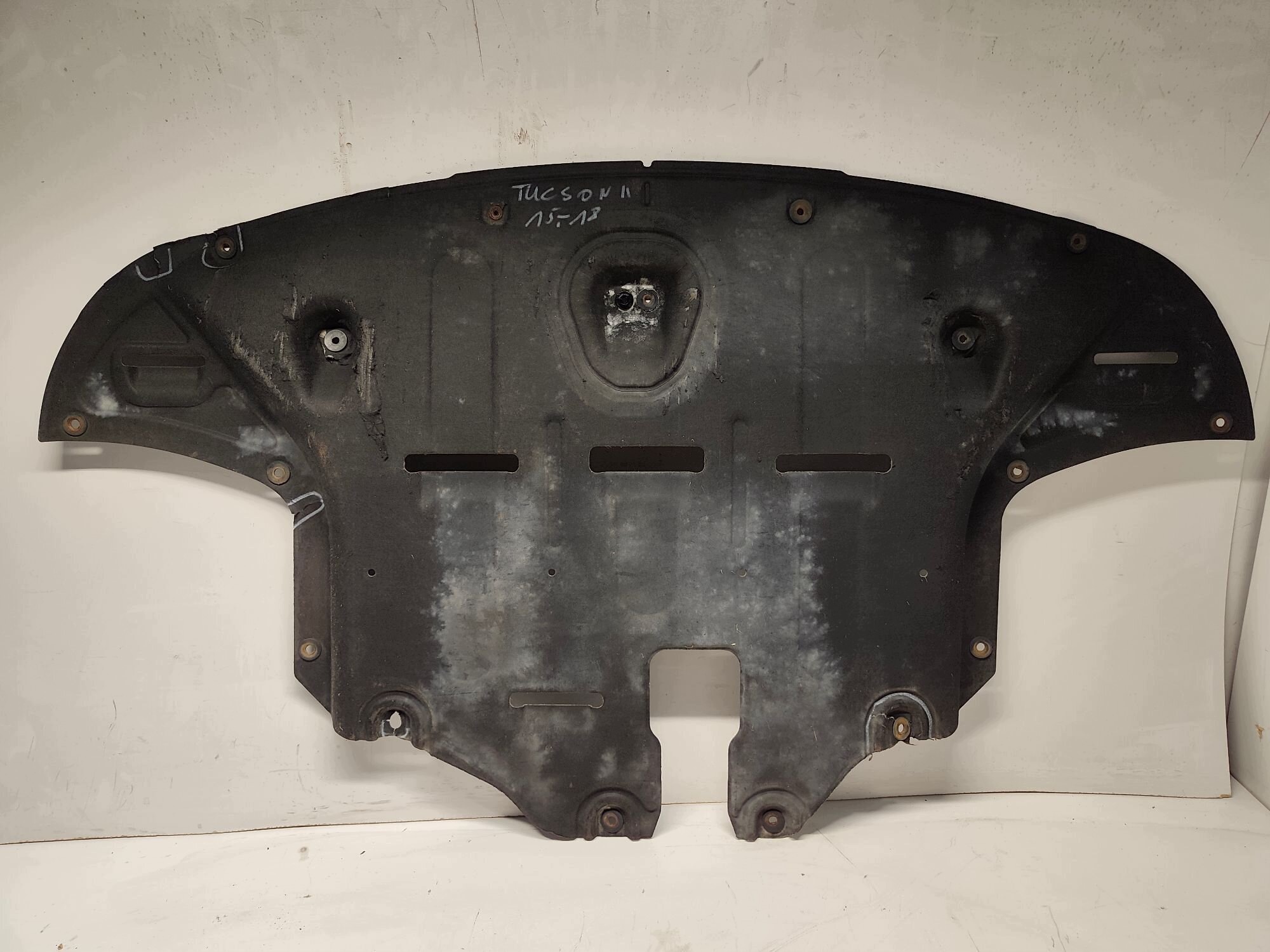 HYUNDAI TUCSON II cover below engine lower EKRAN 15-18