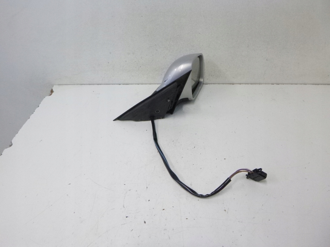 mirror right VW Passat B5 LB7Z 5 pin 1998r.