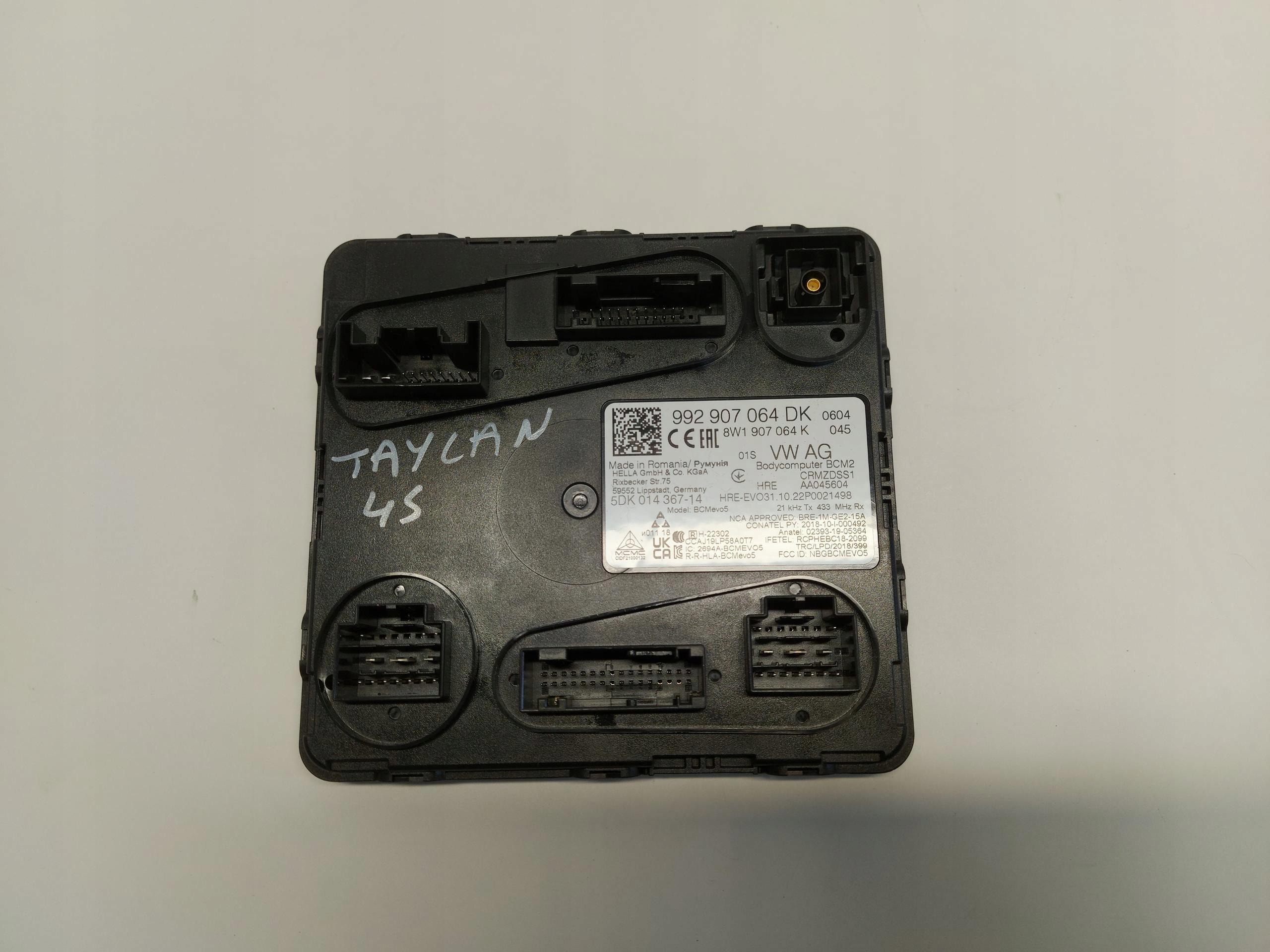 Porsche Taycan 4S 9J1 2022 module control unit komfortu 992907064dk