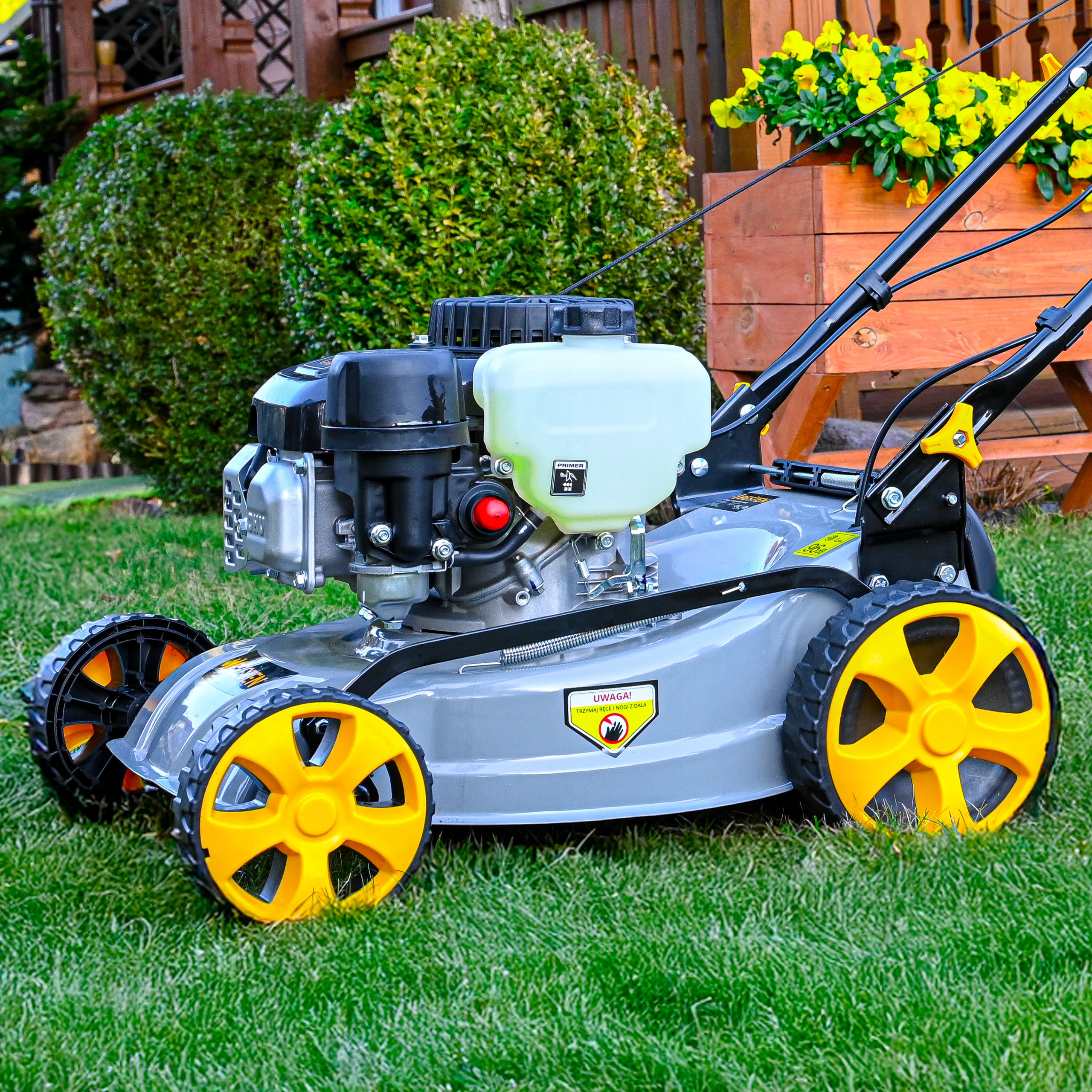 KOSIARKA SPALINOWA DO TRAWY Z NAPĘDEM MOCNA KOSZ 40L POJEMNOŚĆ 132CC Producent silnika BESTEN