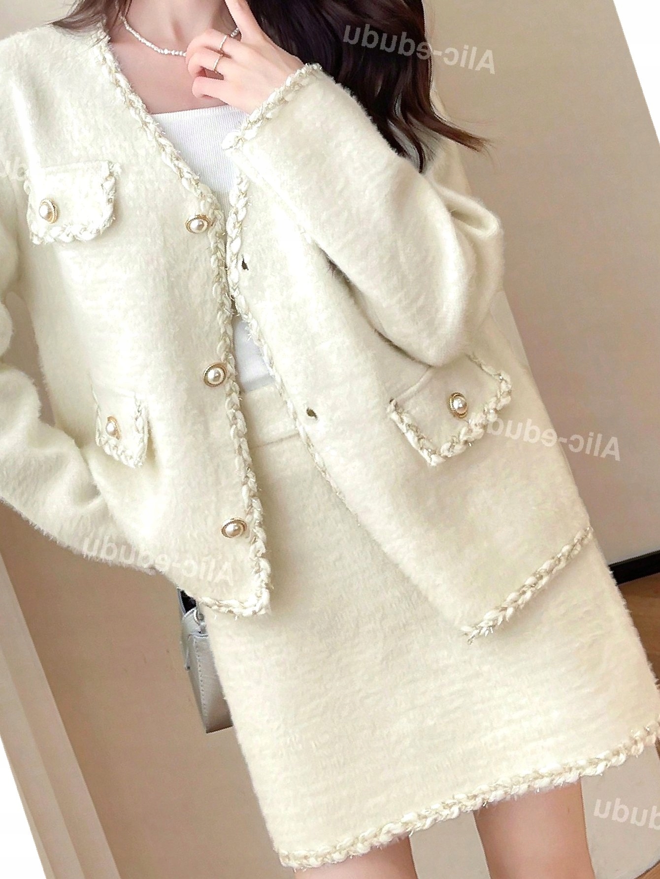 Pletený komplet Krémový Chlupatý Nadýchaný Stylový Elegantní S 36