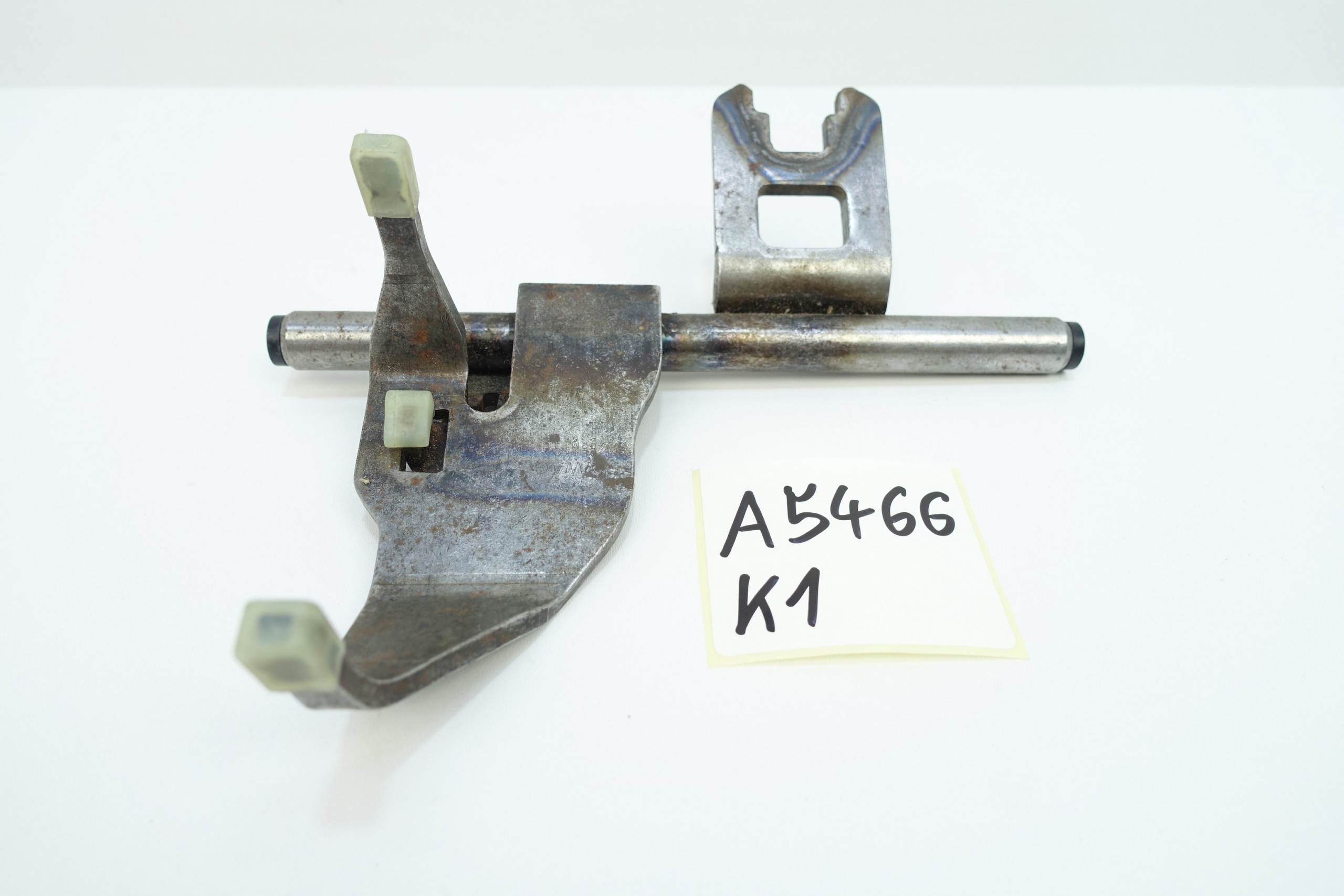 POZYCJONER trim gearboxes AUDI A3 02M311562Q