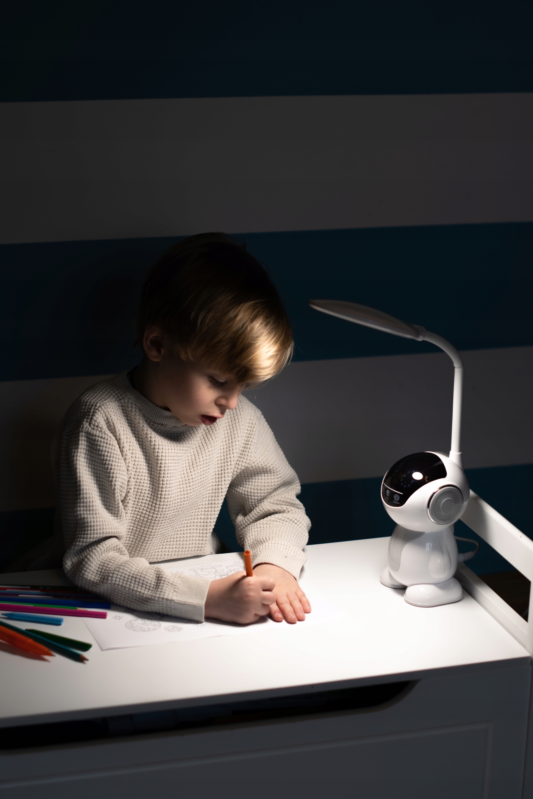 LAMPKA BIURKOWA LED LAMPA BIUROWA Rodzaj gwintu zintegrowane źródło LED