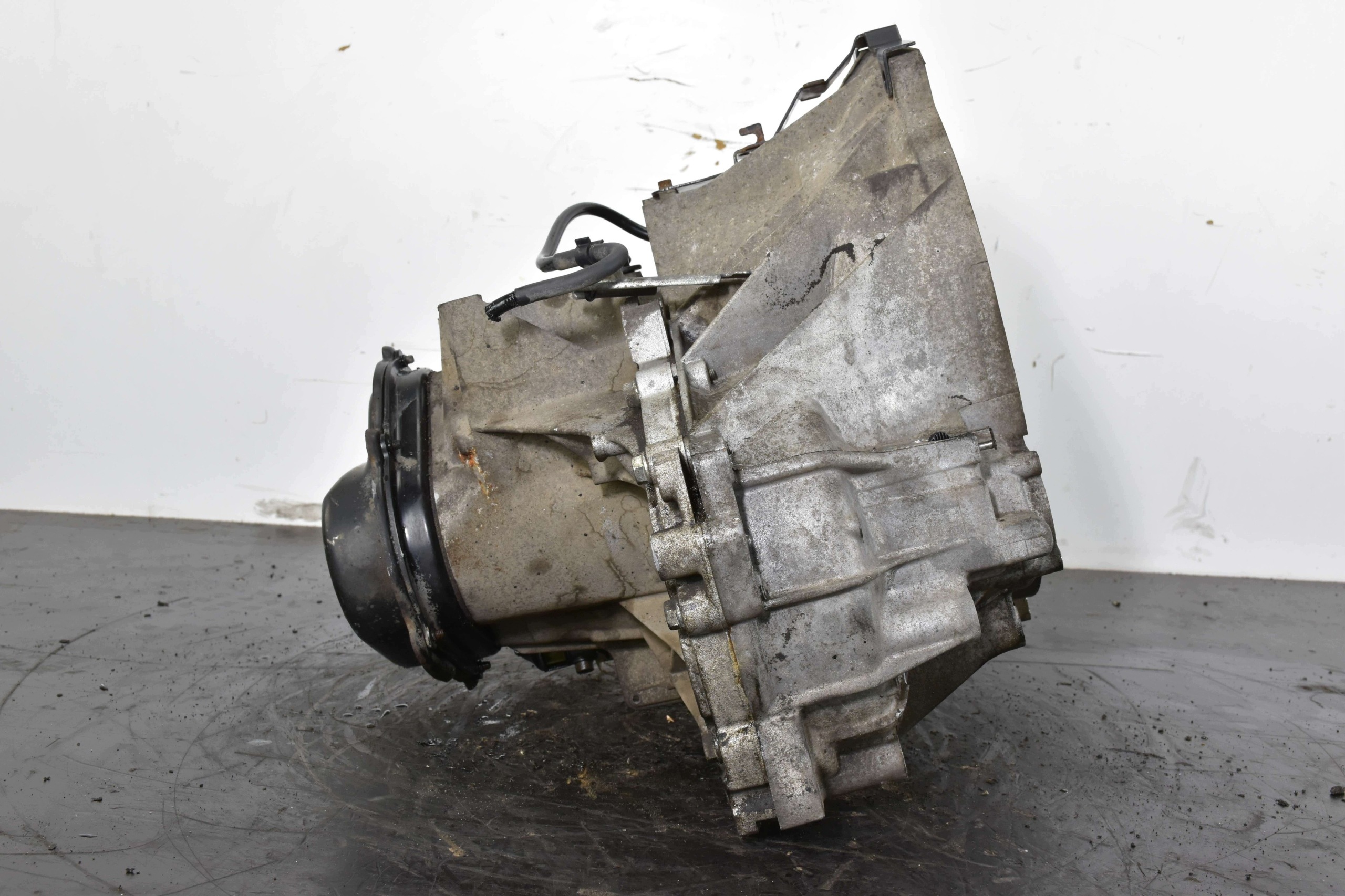 CAMBIO manuale FORD FIESTA MK7 1.25 82KM 8A6R7002JD