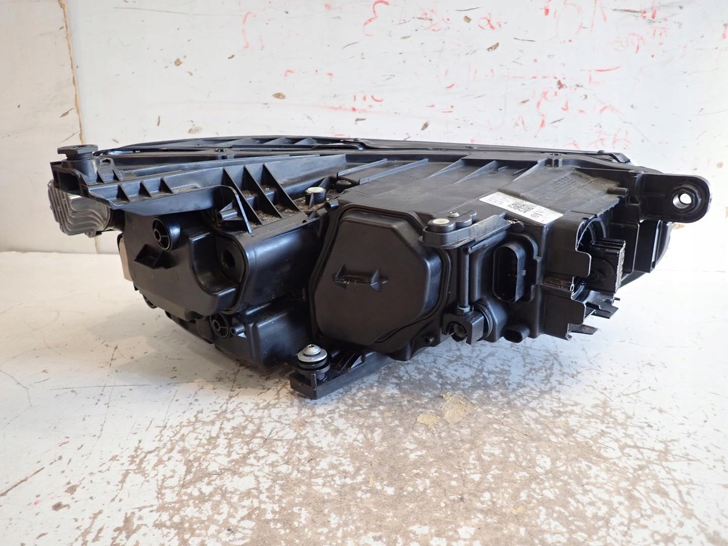 light front front left VW PASSAT B8 LIFT 2019- FULL LED