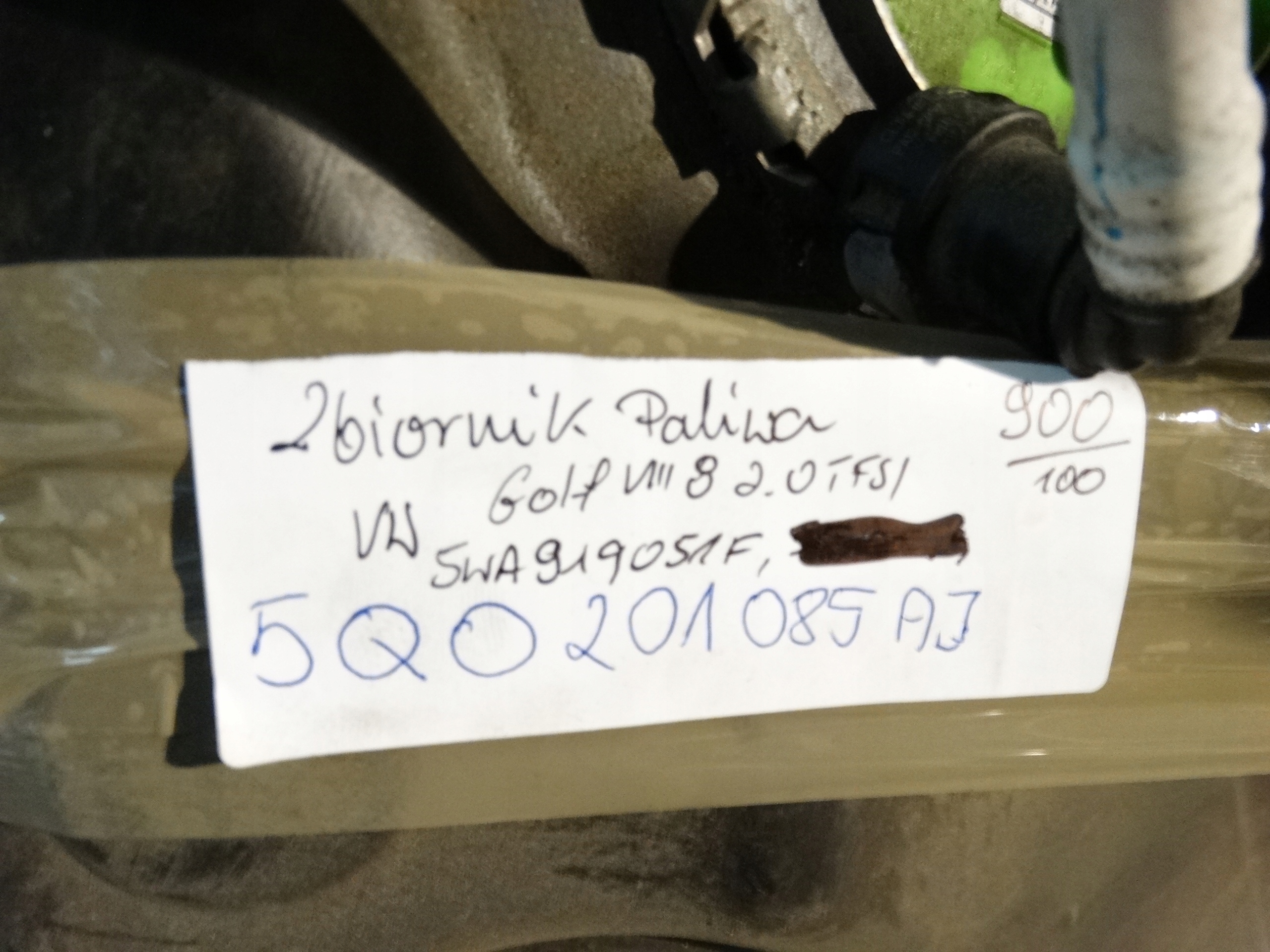 IDEALNY TANK VW GOLF VIII 8 2.0 TFSI 1