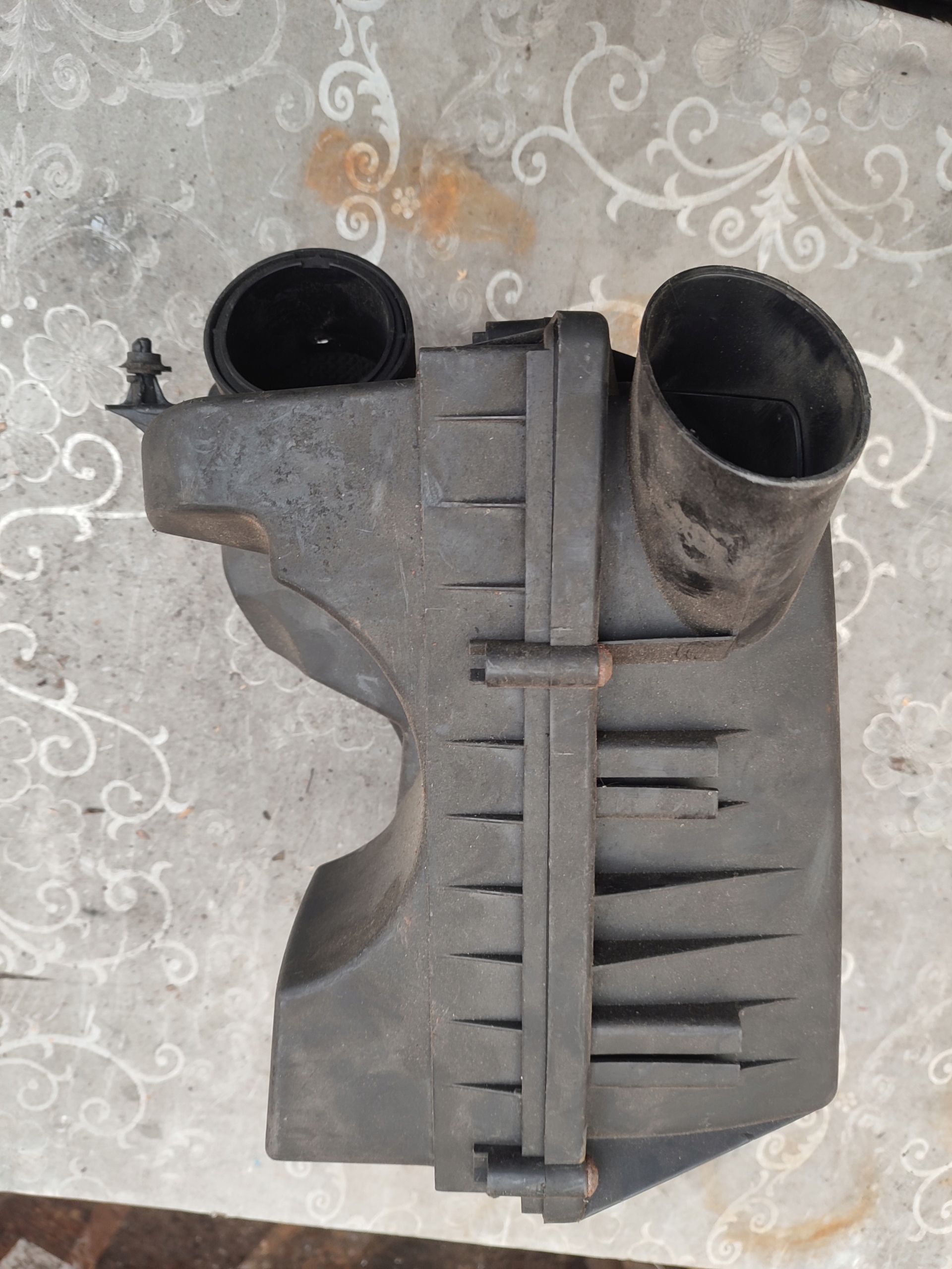 Gehäuse filter luft OPEL ZAFIRA A 2.2 9129076