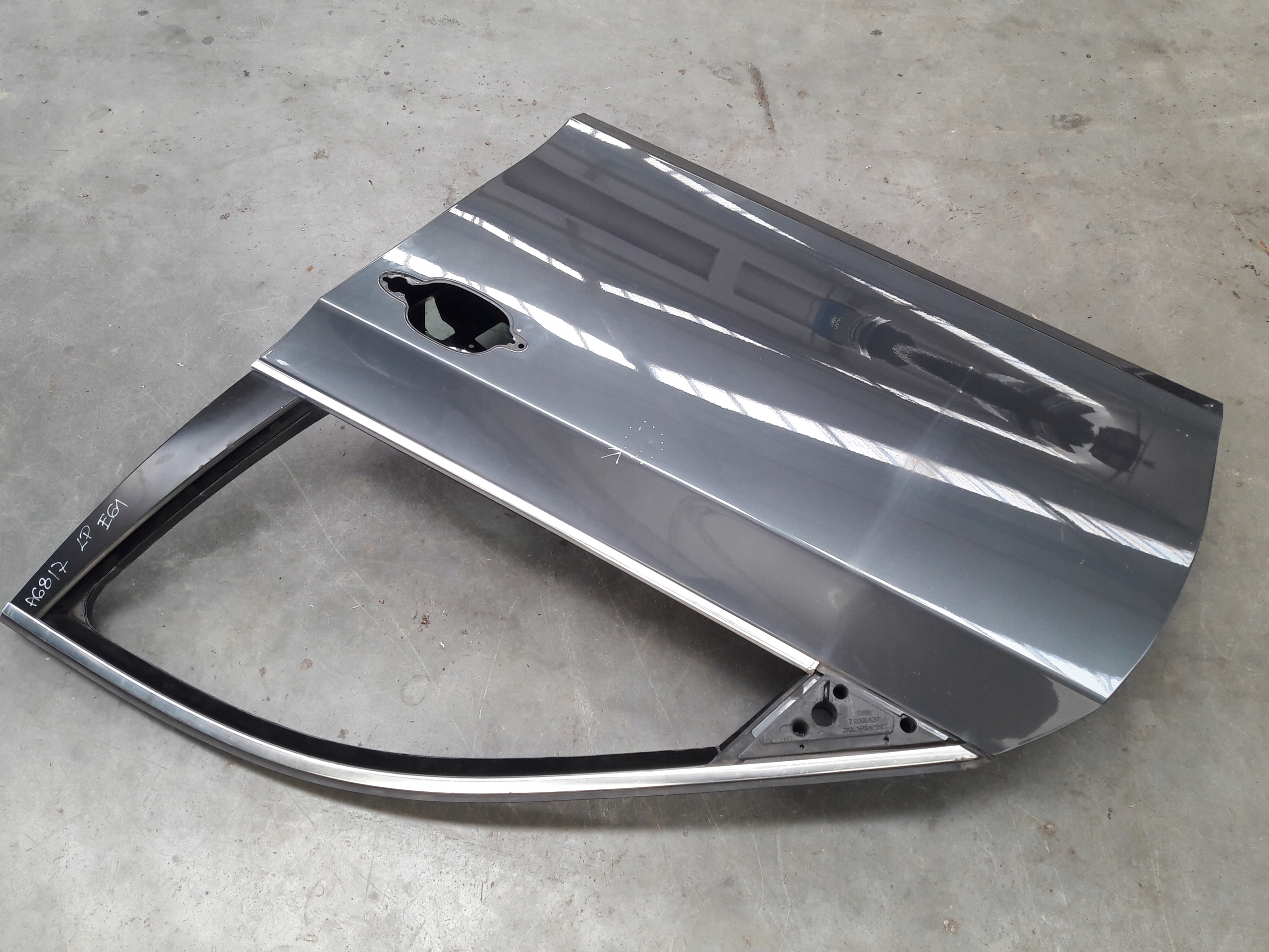 door left front A68/7 BMW E61 E60