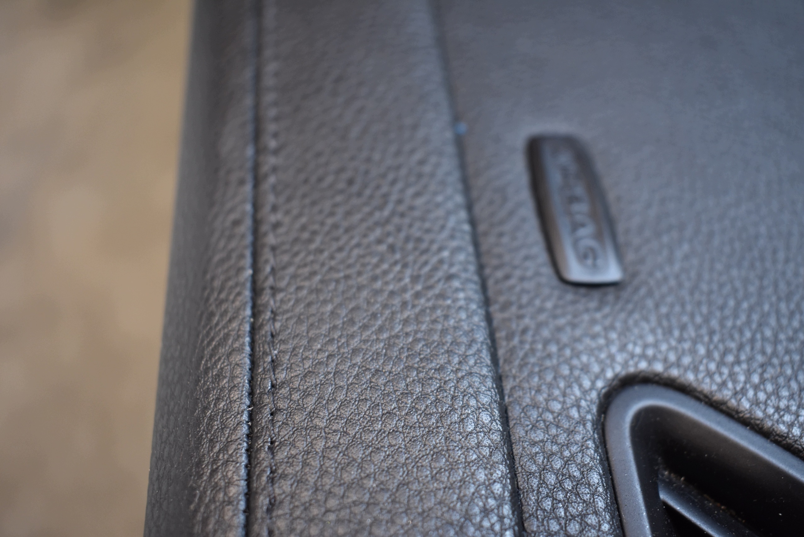 IDEALNA console - dashboard leather PORSCHE PANAMERA 971 1