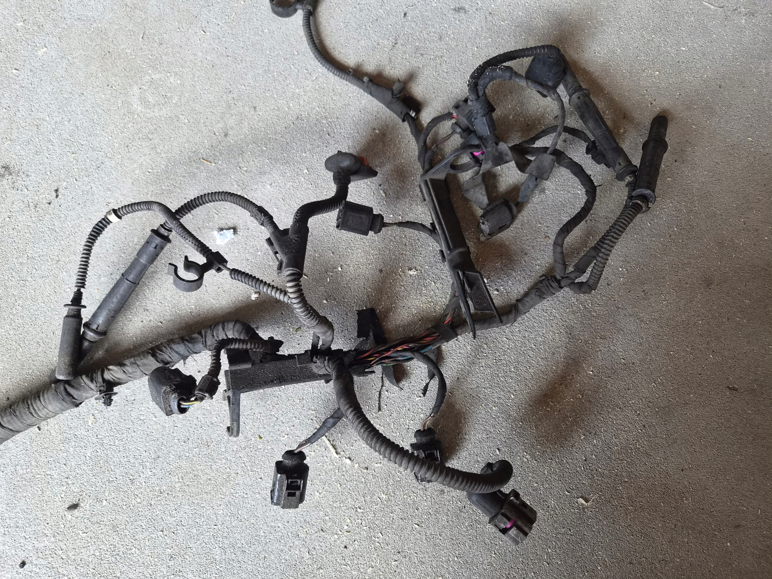 bundle wiring electrical of the engine 2.0 TDI VW T5 lift
