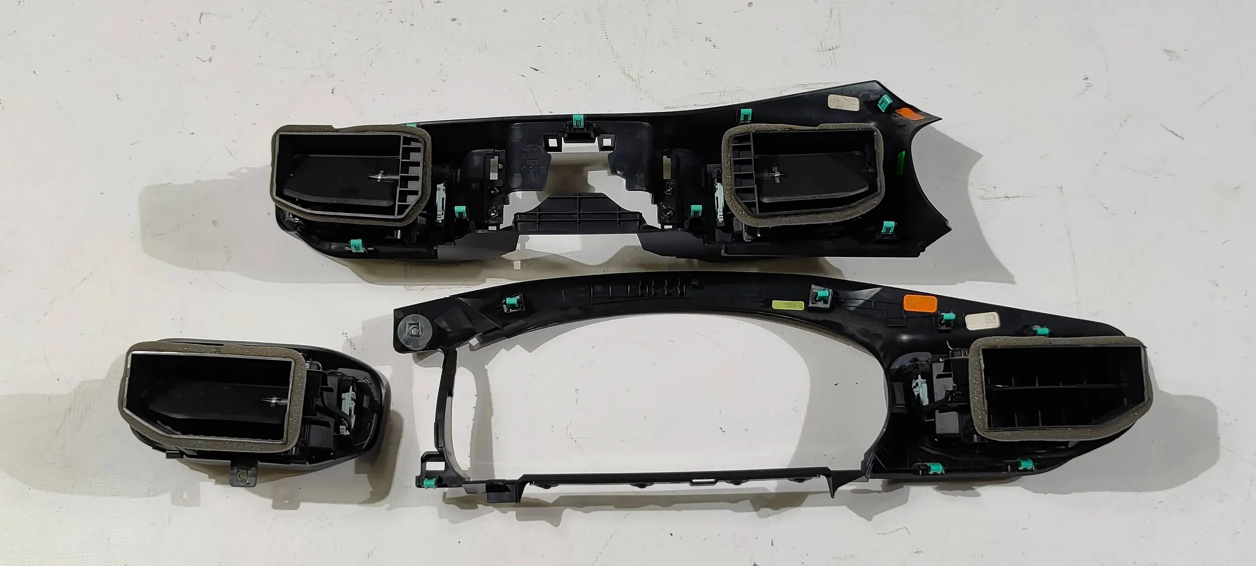 Kratki air conditioning devices Ford Explorer 2020