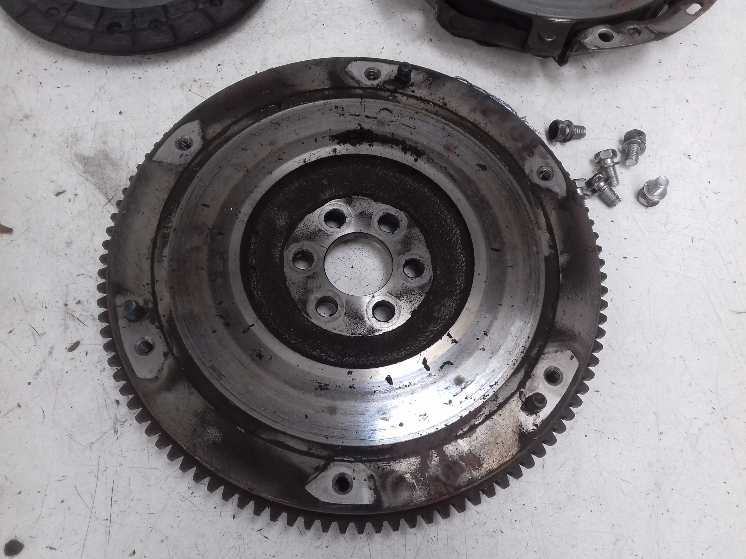 Embrayage Disque de pression kpl Toyota IQ