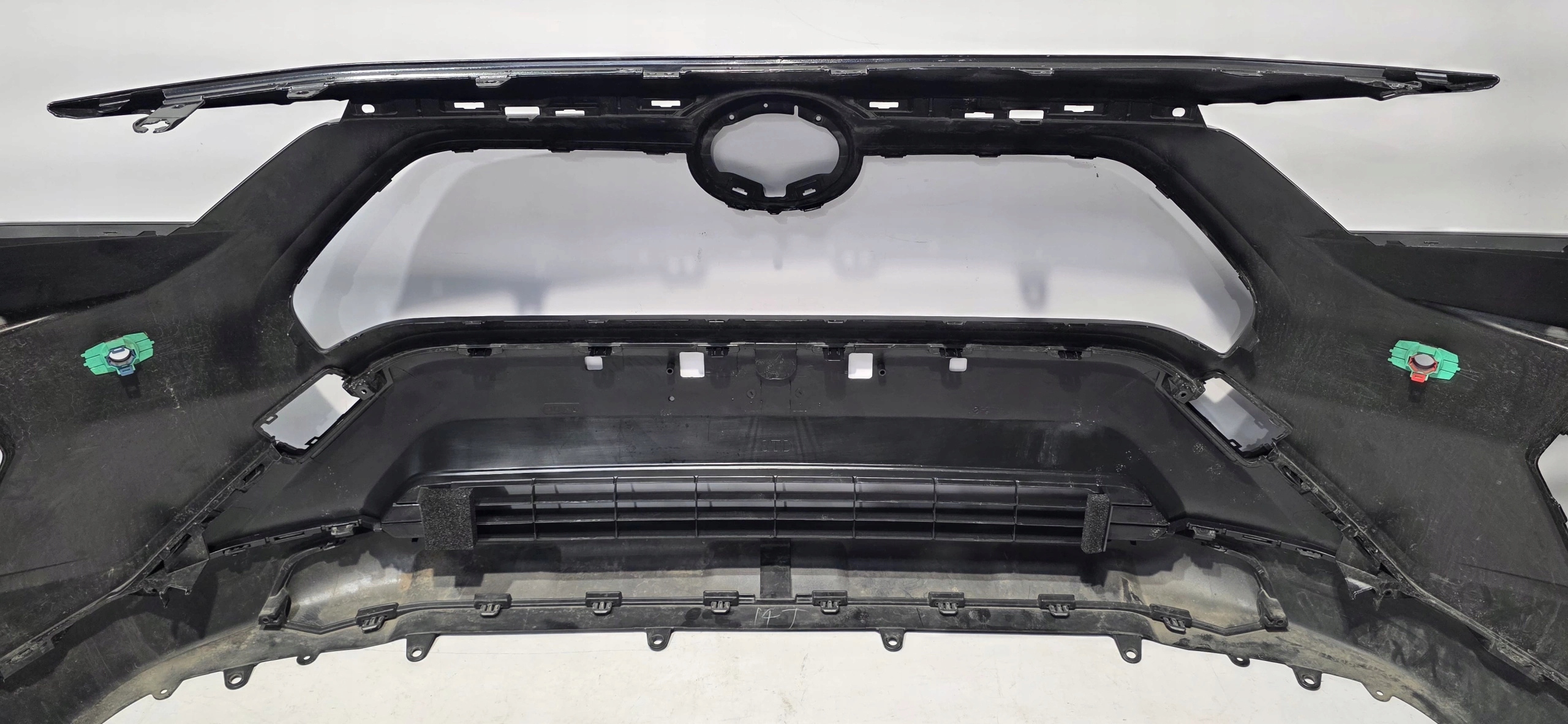 front bumper TOYOTA RAV4 V 19- PDC original 52119-42B20