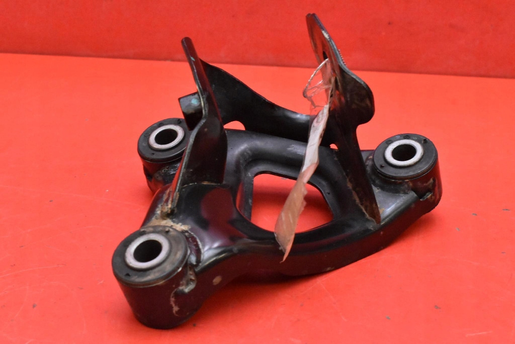 engine mount left 1110233-00-C TESLA MODEL Y 78.4 kWh 514 KM 20