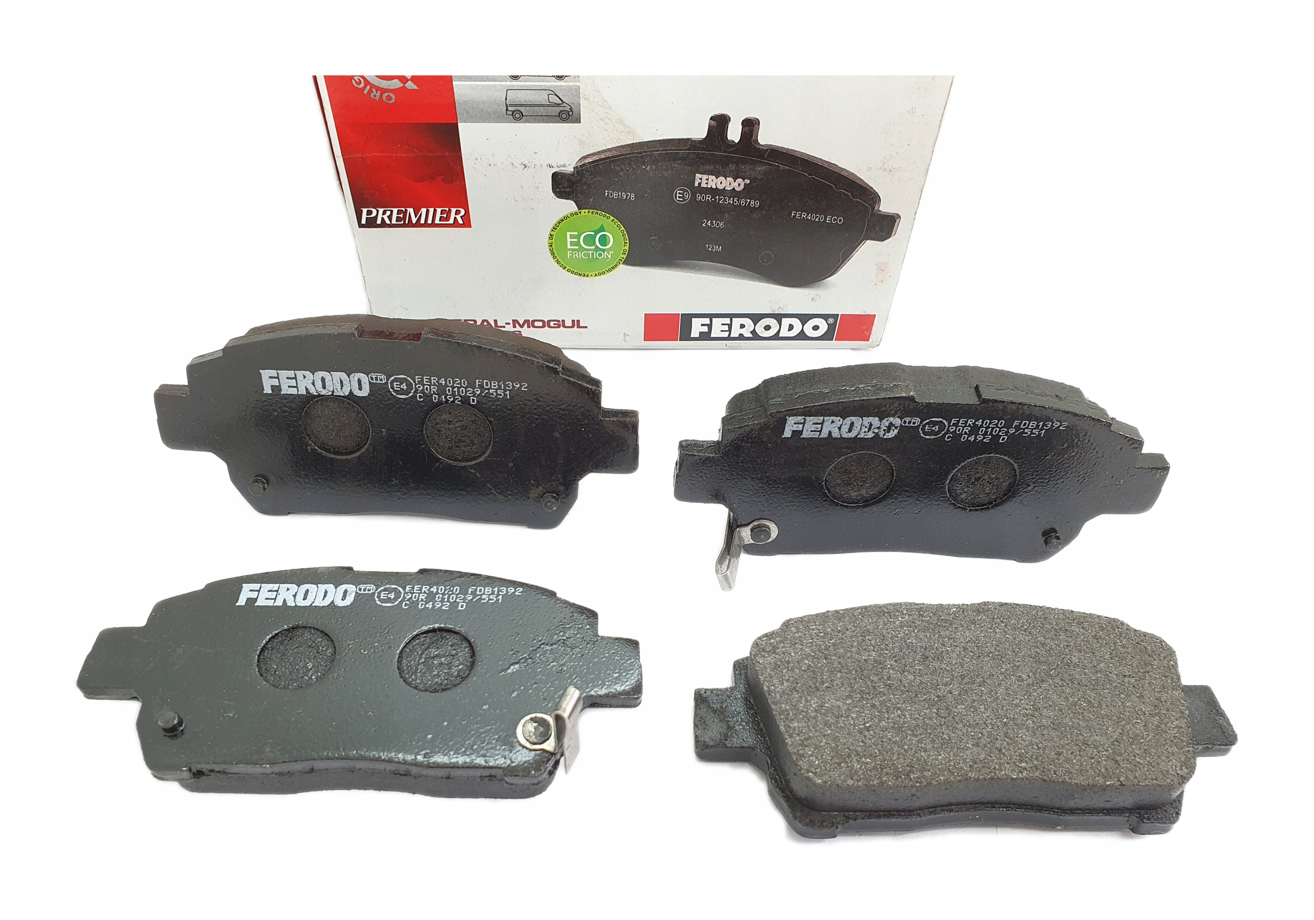 FDB1392 - ПЕРЕДНЯЯ ПАНЕЛЬ TOYOTA CELICA COROLLA MR2 YARIS PRIUS