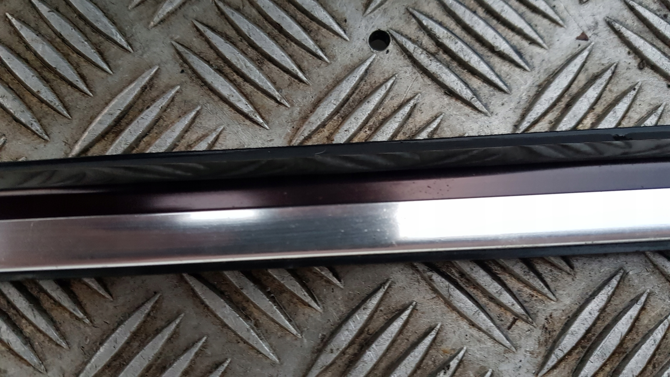 MERCEDES W220 moulding dust front left right