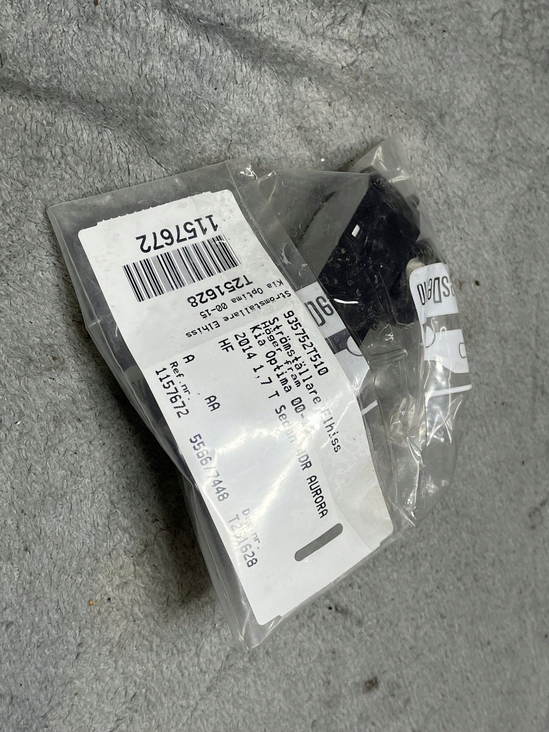 window control switch KIA Optima 935752T510