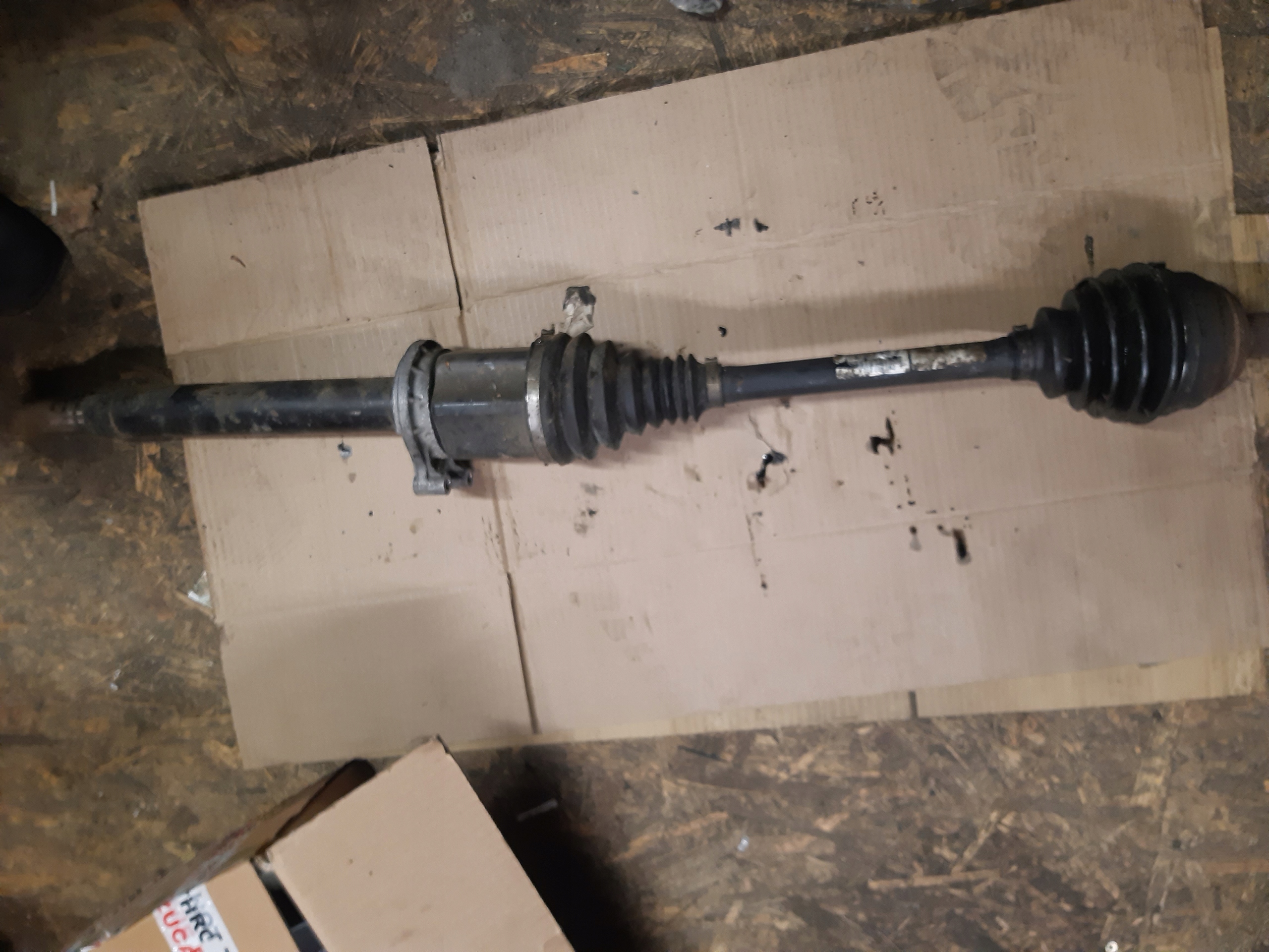 VW ШРУС 2N0407272K