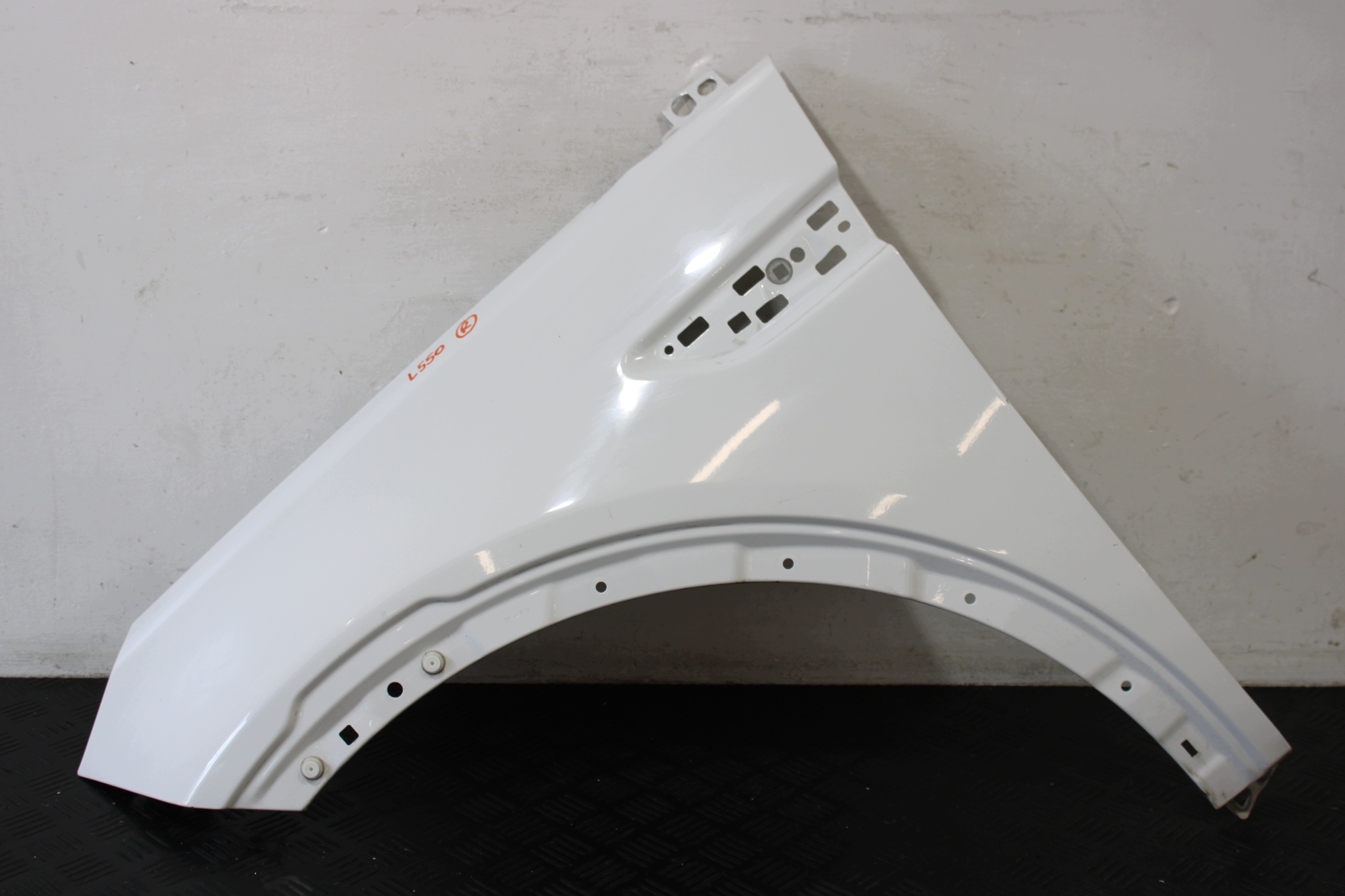 fender left front front LAND ROVER DISCOVERY SPORT L550 R-DYNAMIC