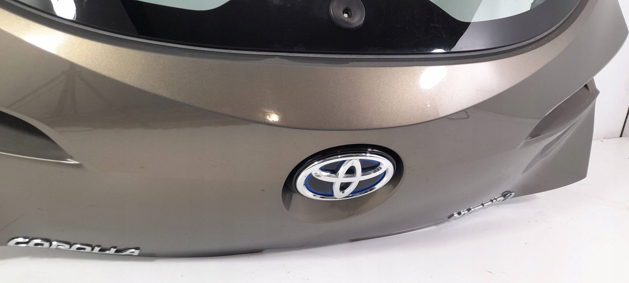 Toyota Corolla E21 Hatchback trunk door boot 6X1 (H39)