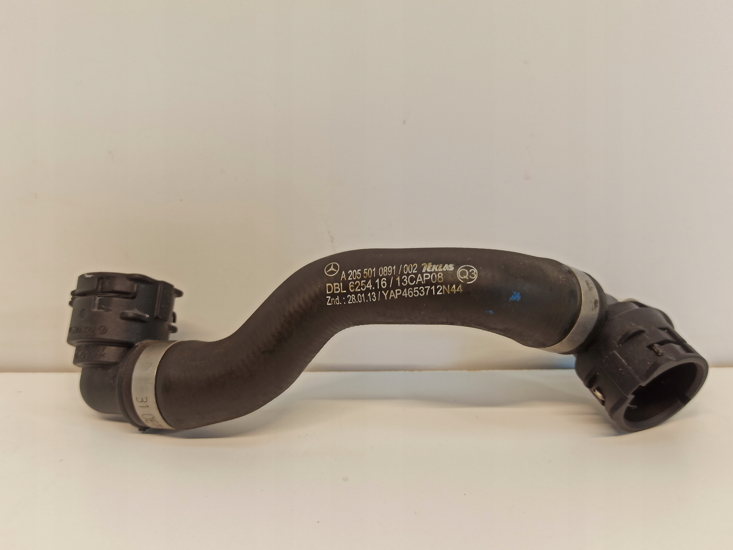 MERCEDES W205 шланг для воды A2055010891